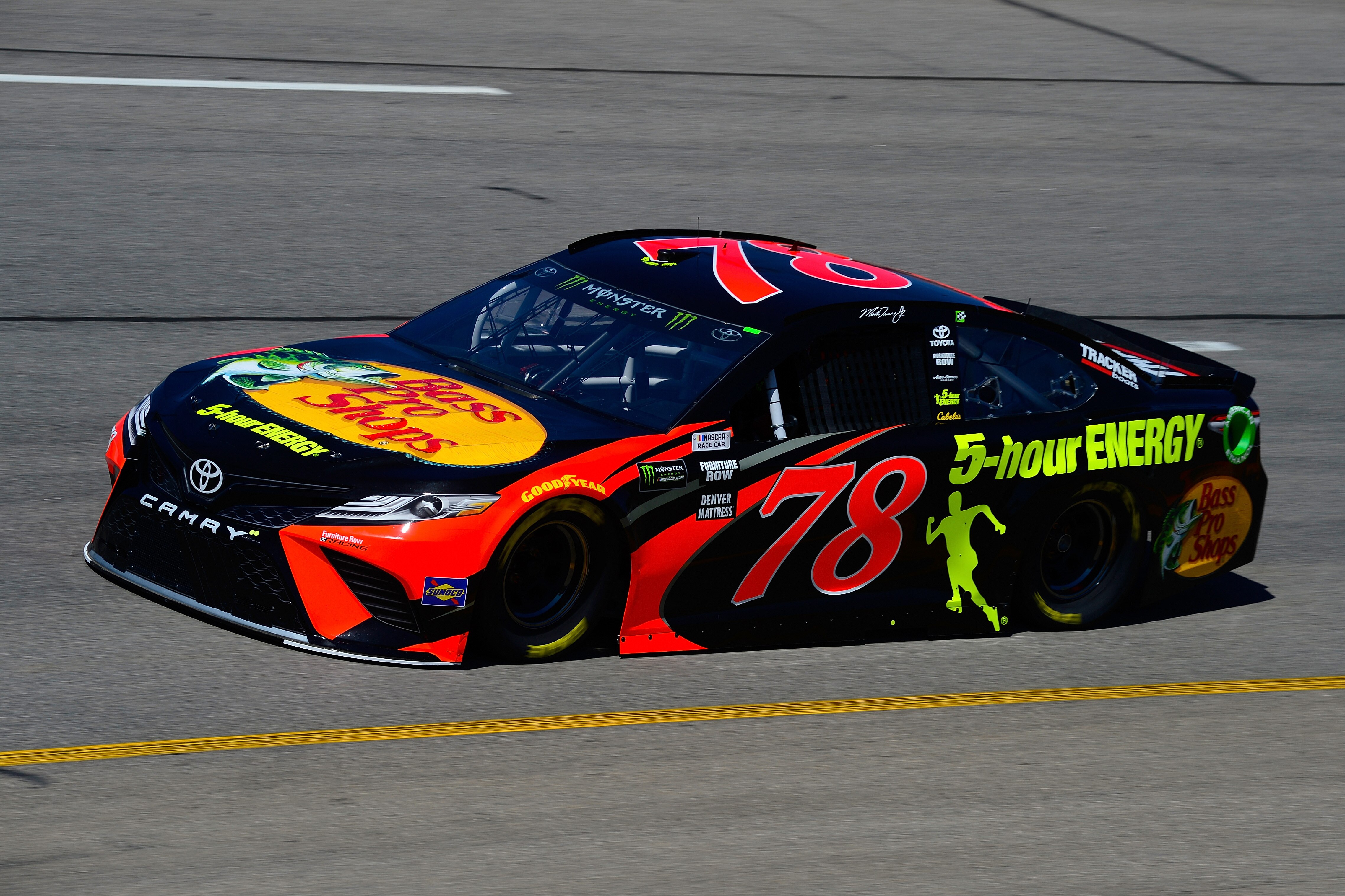 Nascar At Richmond 2018 Qualifying Results Martin Truex Jr Takes Pole Position Bleacher Report Latest News Videos And Highlights