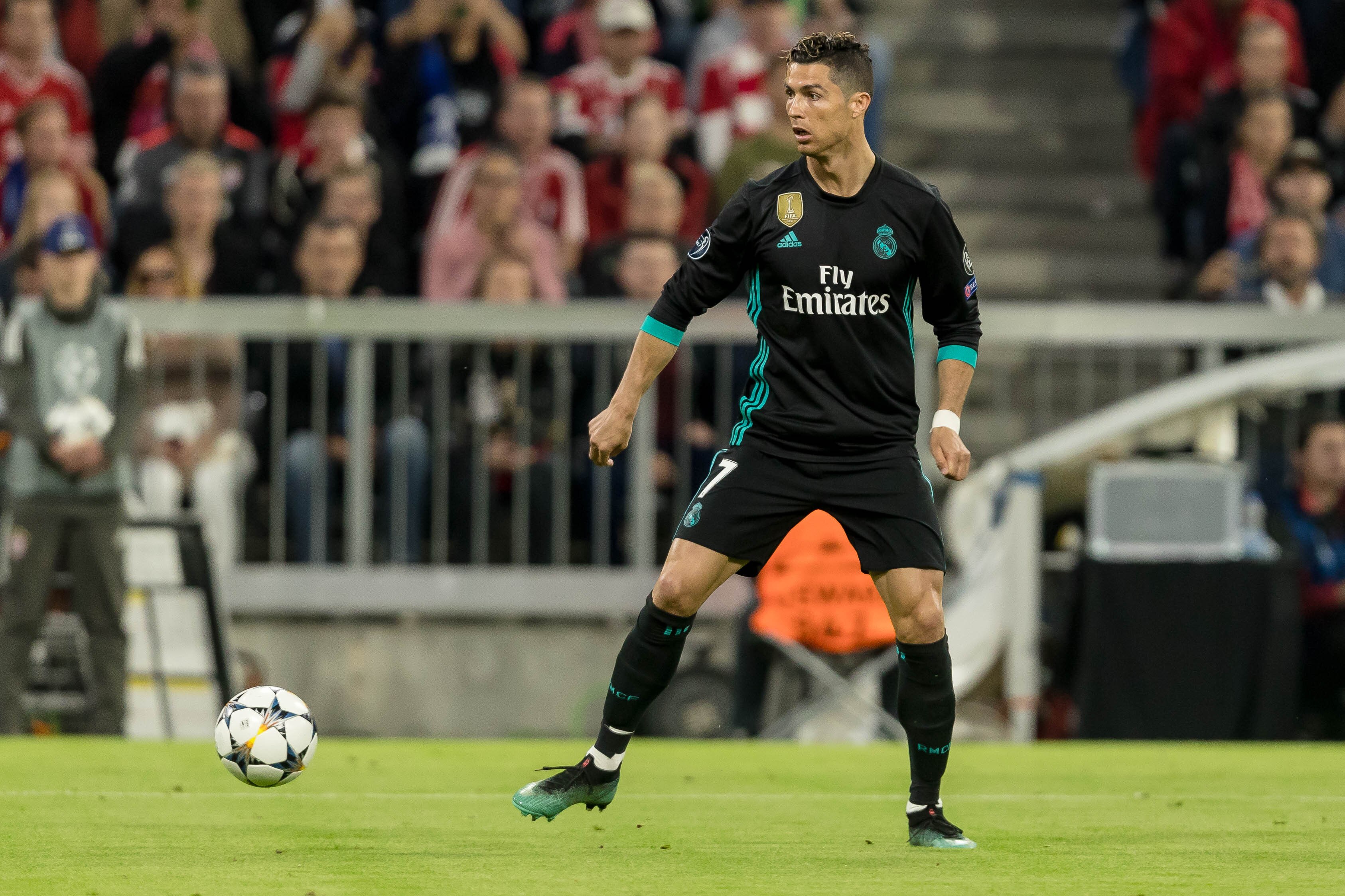 Ronaldo Praise For Amazing Cristiano Ronaldo Ahead Of Real Madrid Vs Bayern Bleacher Report Latest News Videos And Highlights