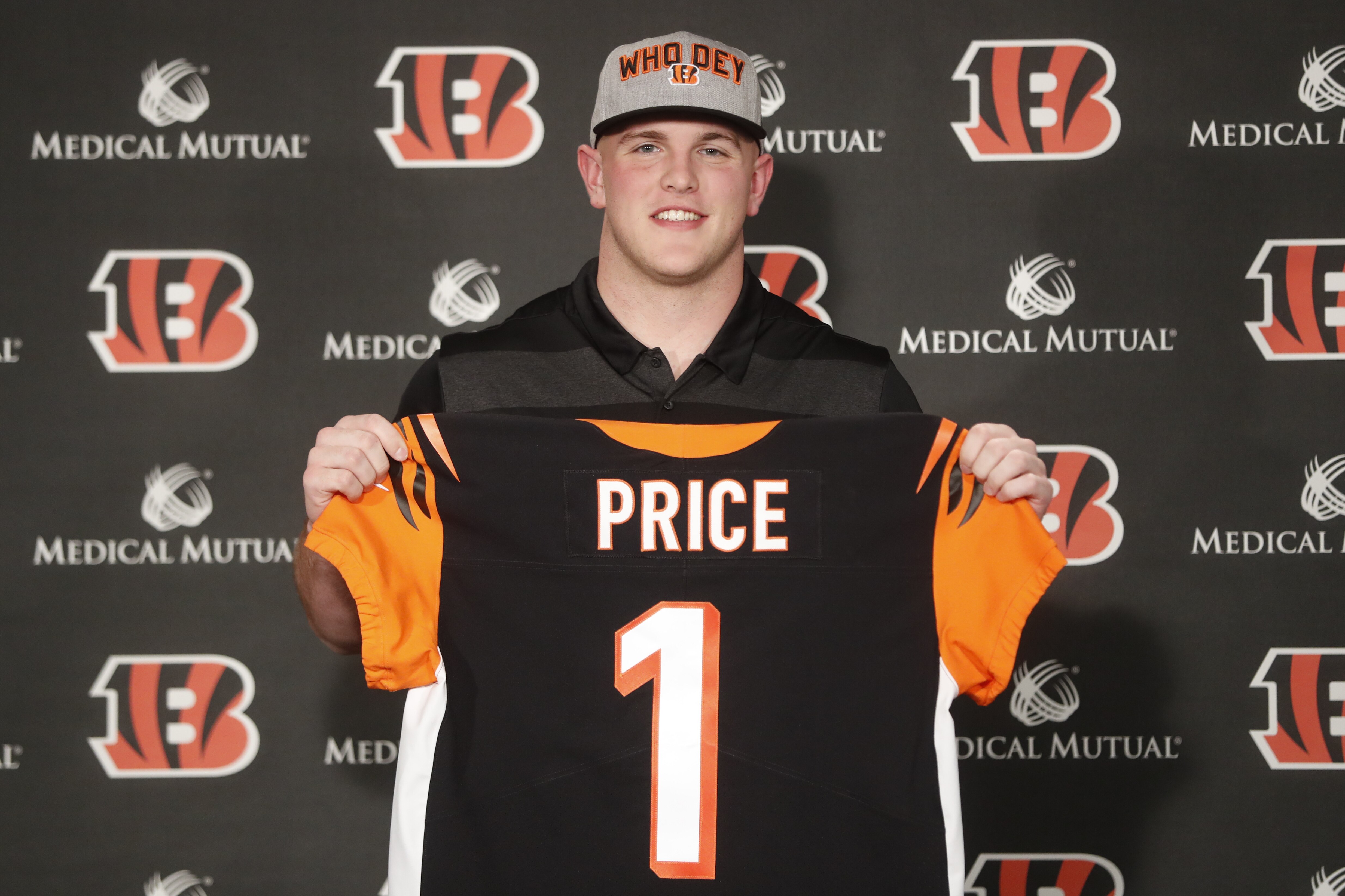 Cincinnati Bengals Draft Picks Cincinnati Bengals Draft Tee Higgins Logan Wilson In Rounds 2 3