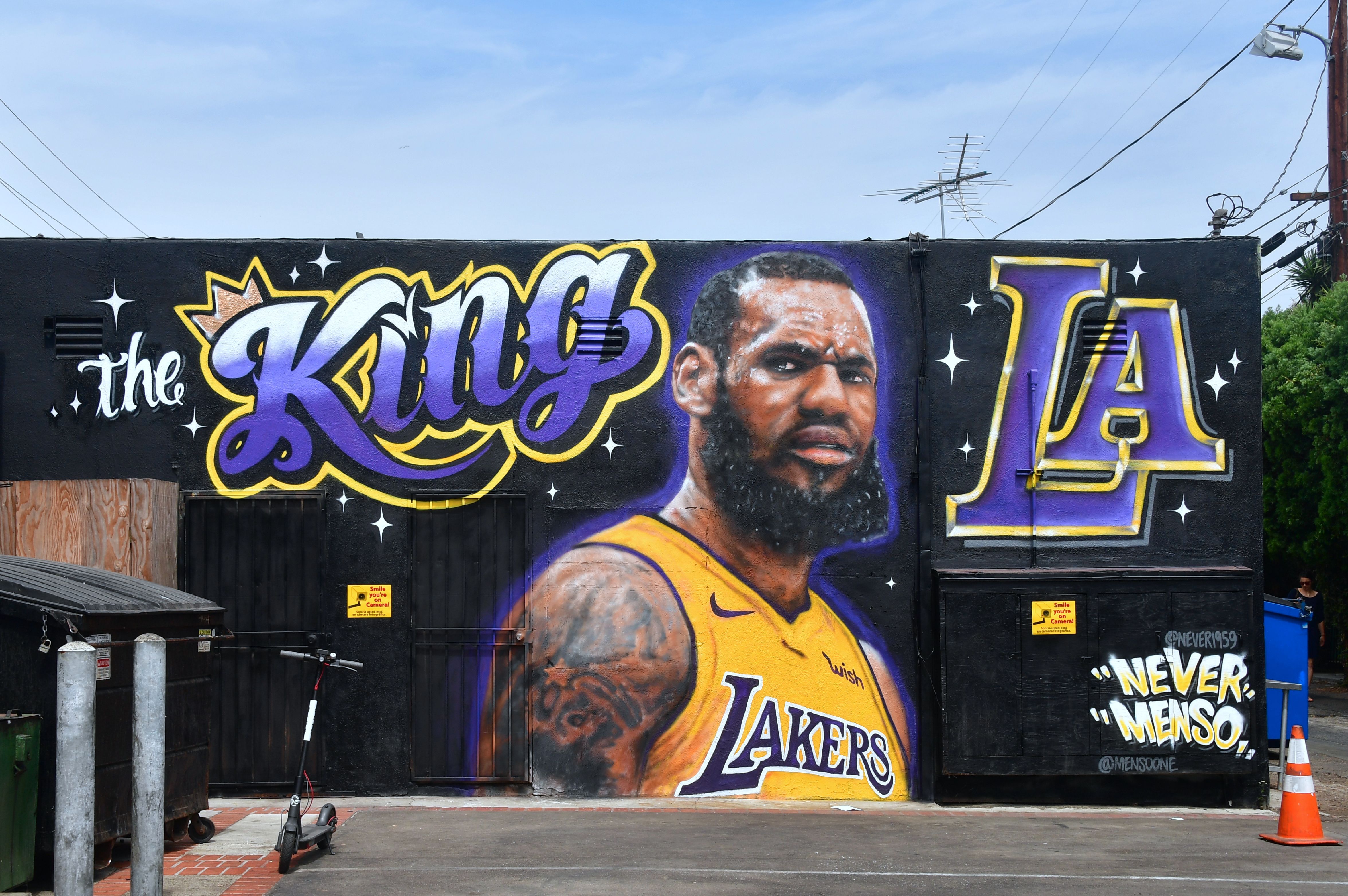 Lebron James Muralist Never Touch Religion Politics Or Anyone Against Kobe Bleacher Report Latest News Videos And Highlights