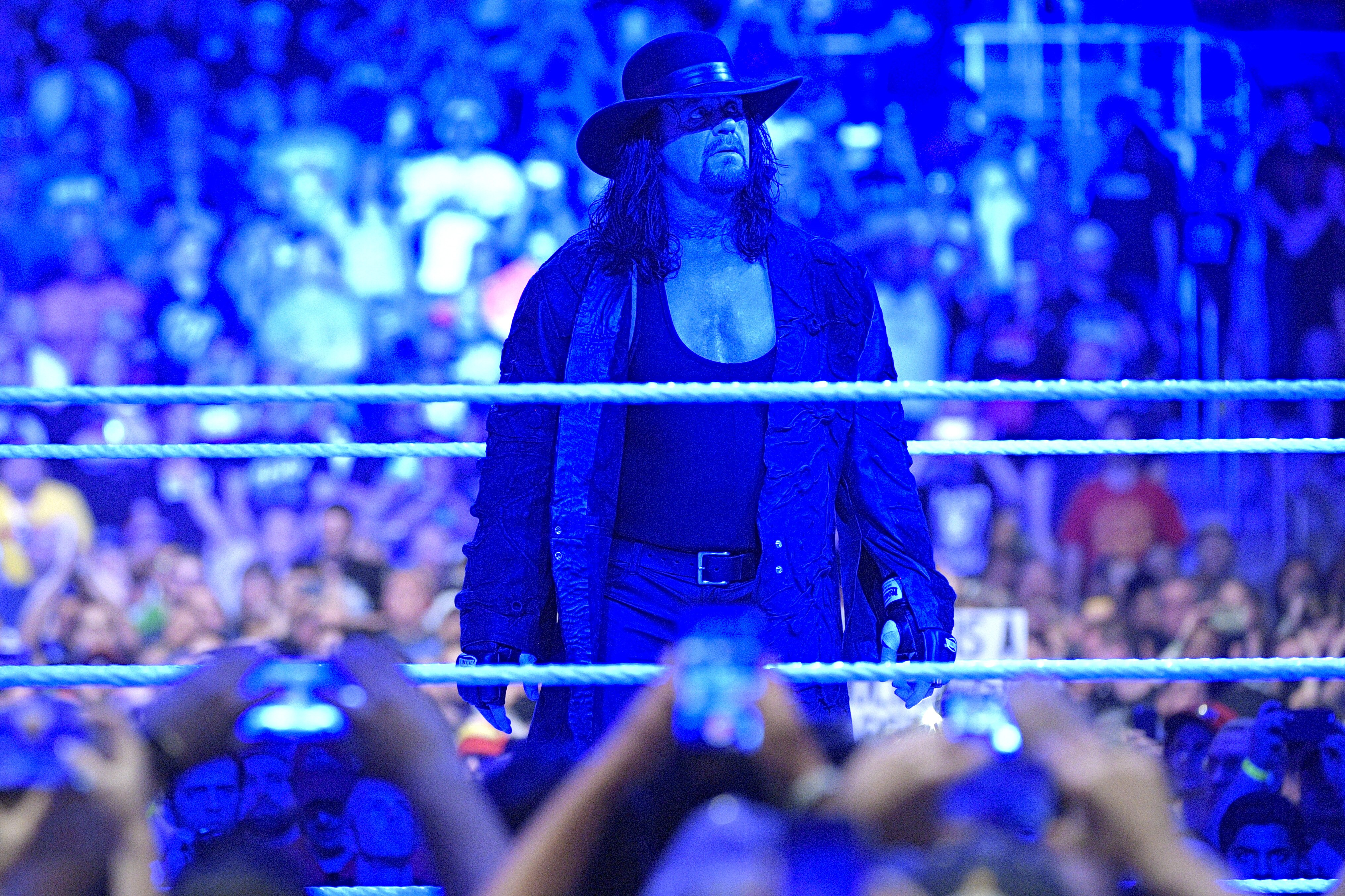 Undertaker Vs Triple H For Last Time Ever Announced For Wwe Super Show Down Bleacher Report Latest News Videos And Highlights The undertaker prepares for possibly his last match at msg (1:18).