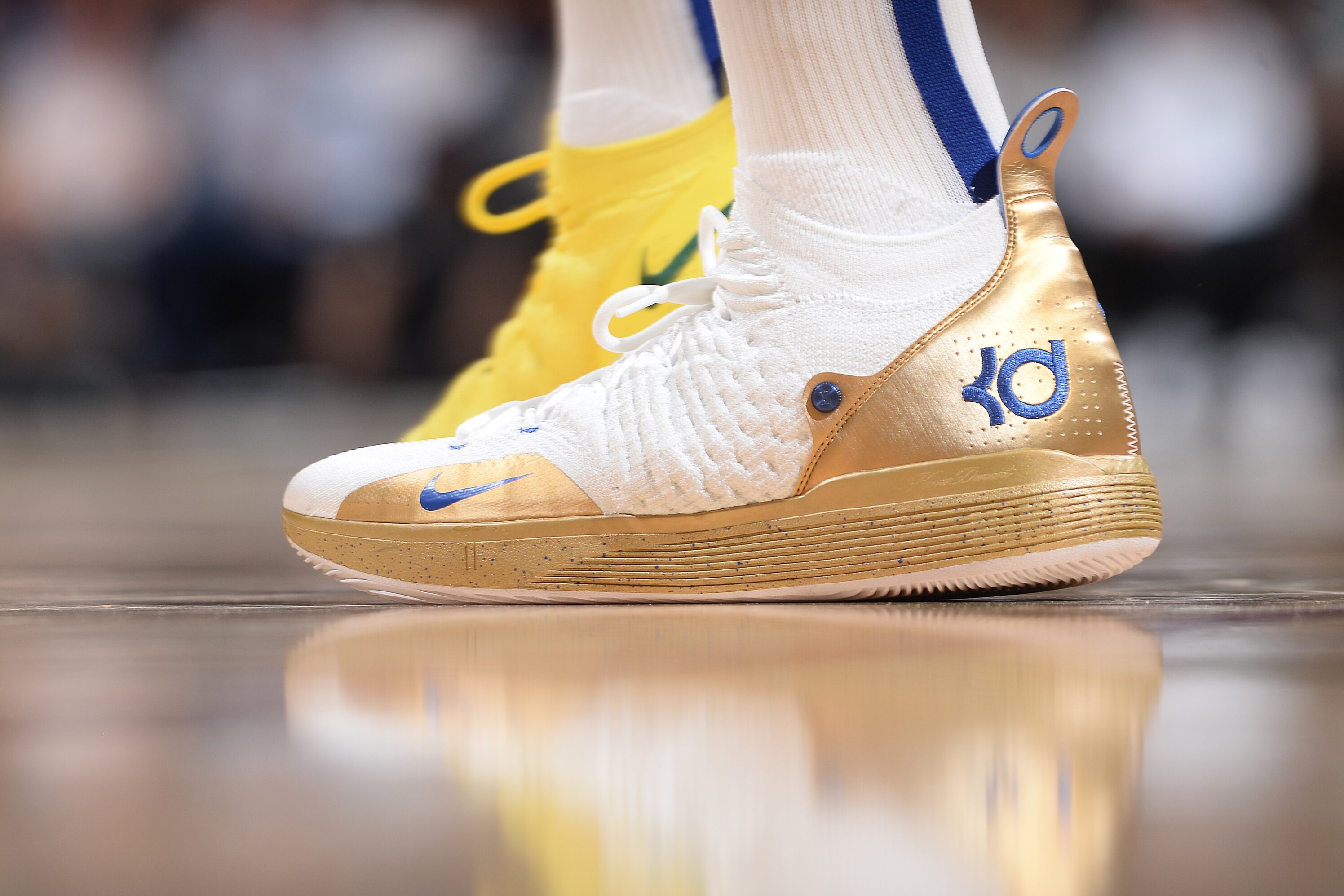 kd golden state shoes
