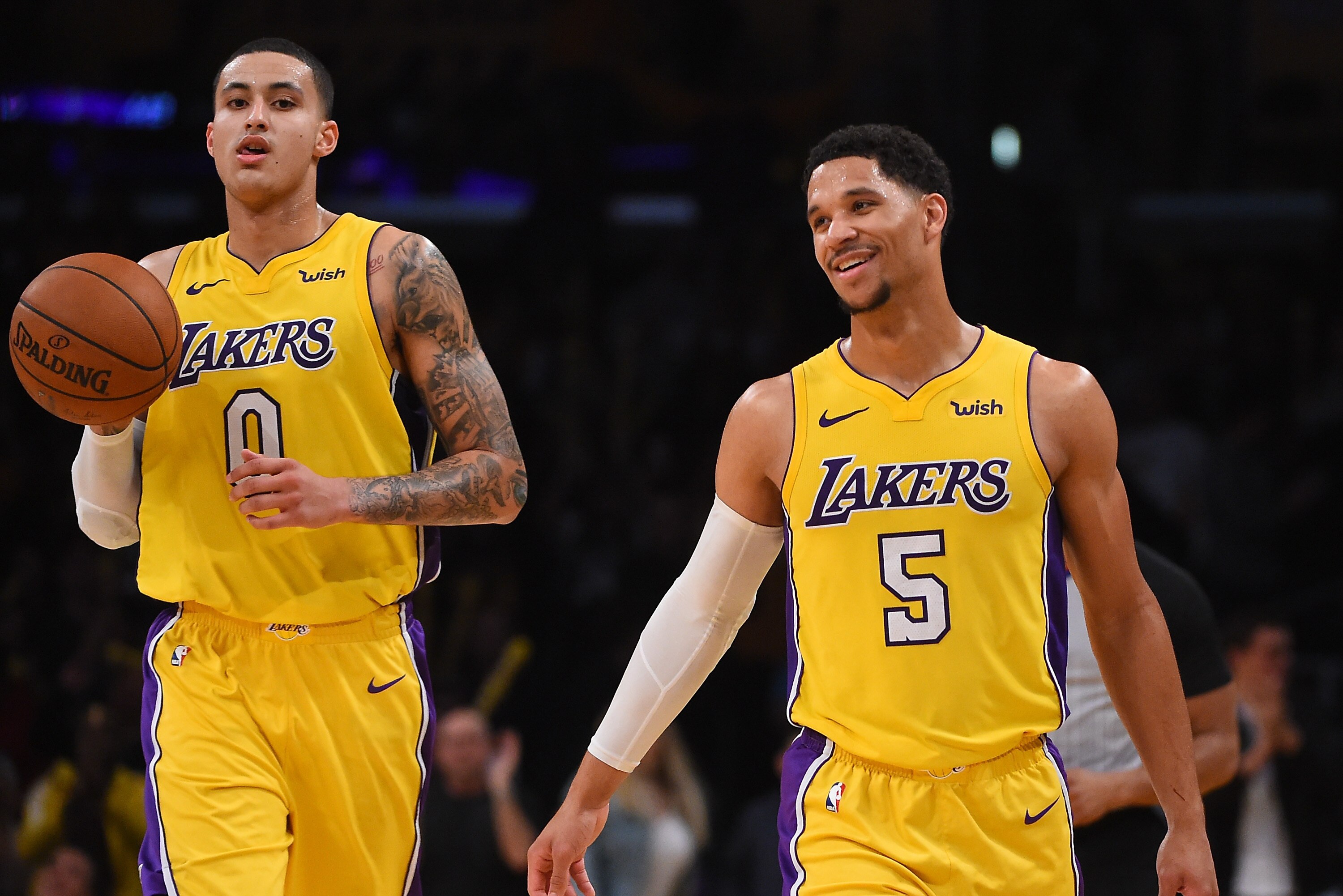 Lakers News Lebron James Luke Walton Talk La S Young Core Size Bleacher Report Latest News Videos And Highlights