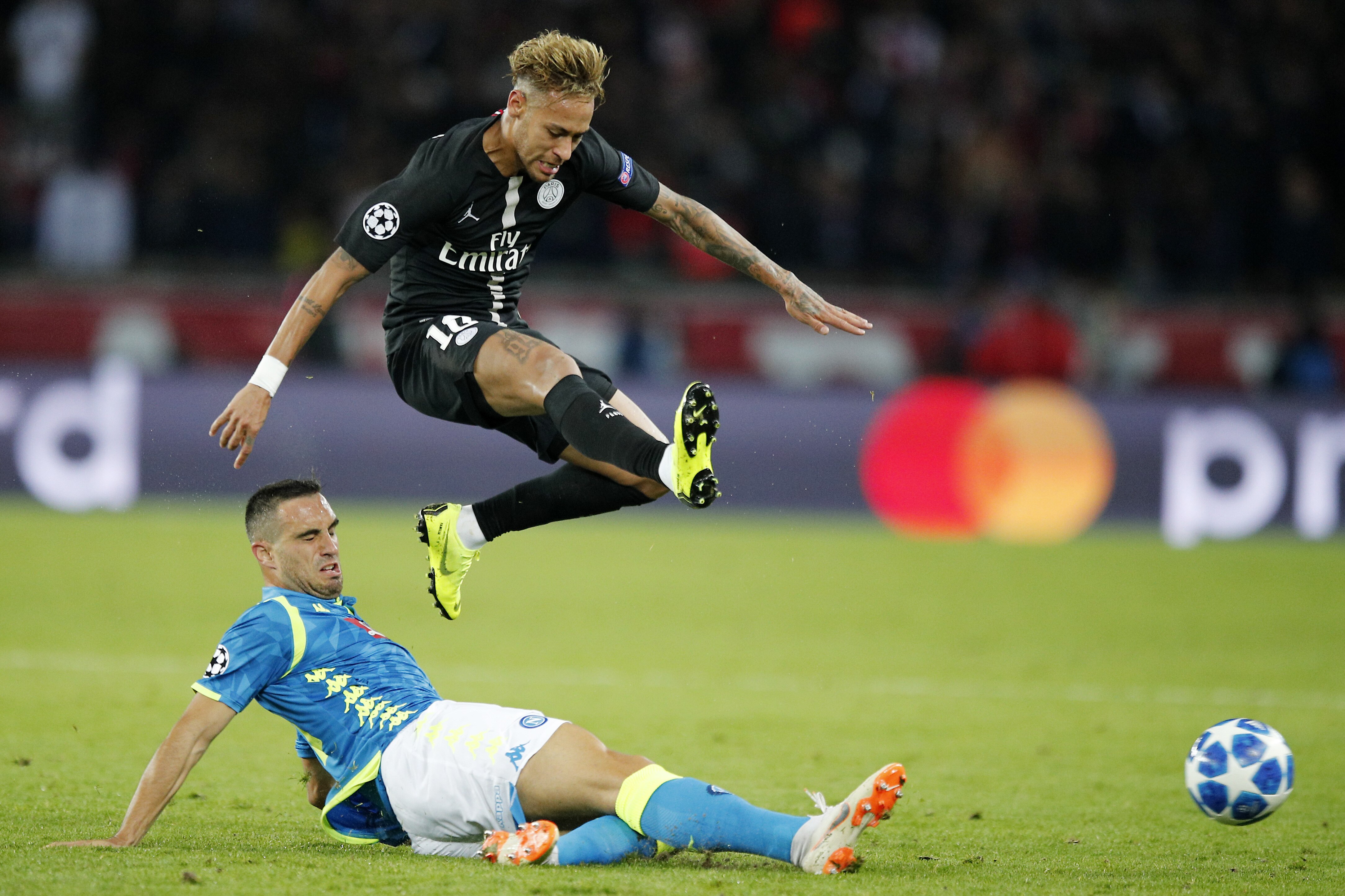 Napoli Vs Psg Odds Preview Live Stream Tv Info For Ucl Bleacher Report Latest News Videos And Highlights Nonton live streaming sepak bola online semakin mudah di bolasiar, karena situs kami bisa diakses dengan sangat mudah melalui browser kalian baik itu via pc maupun mobile. napoli vs psg odds preview live