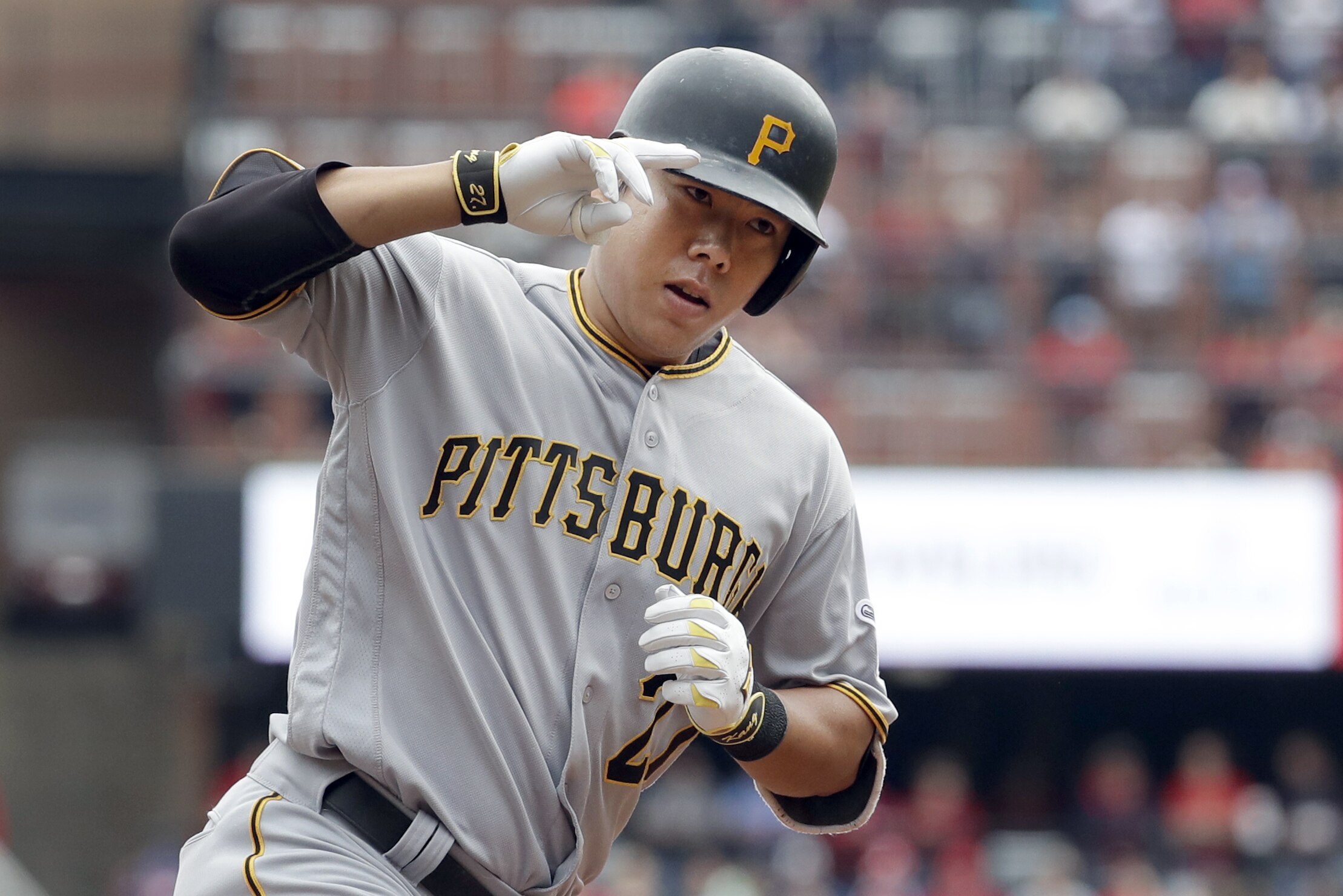 Pirates Rumors Jung Ho Kang Re Signs On 1 Year Contract Bleacher Report Latest News Videos And Highlights