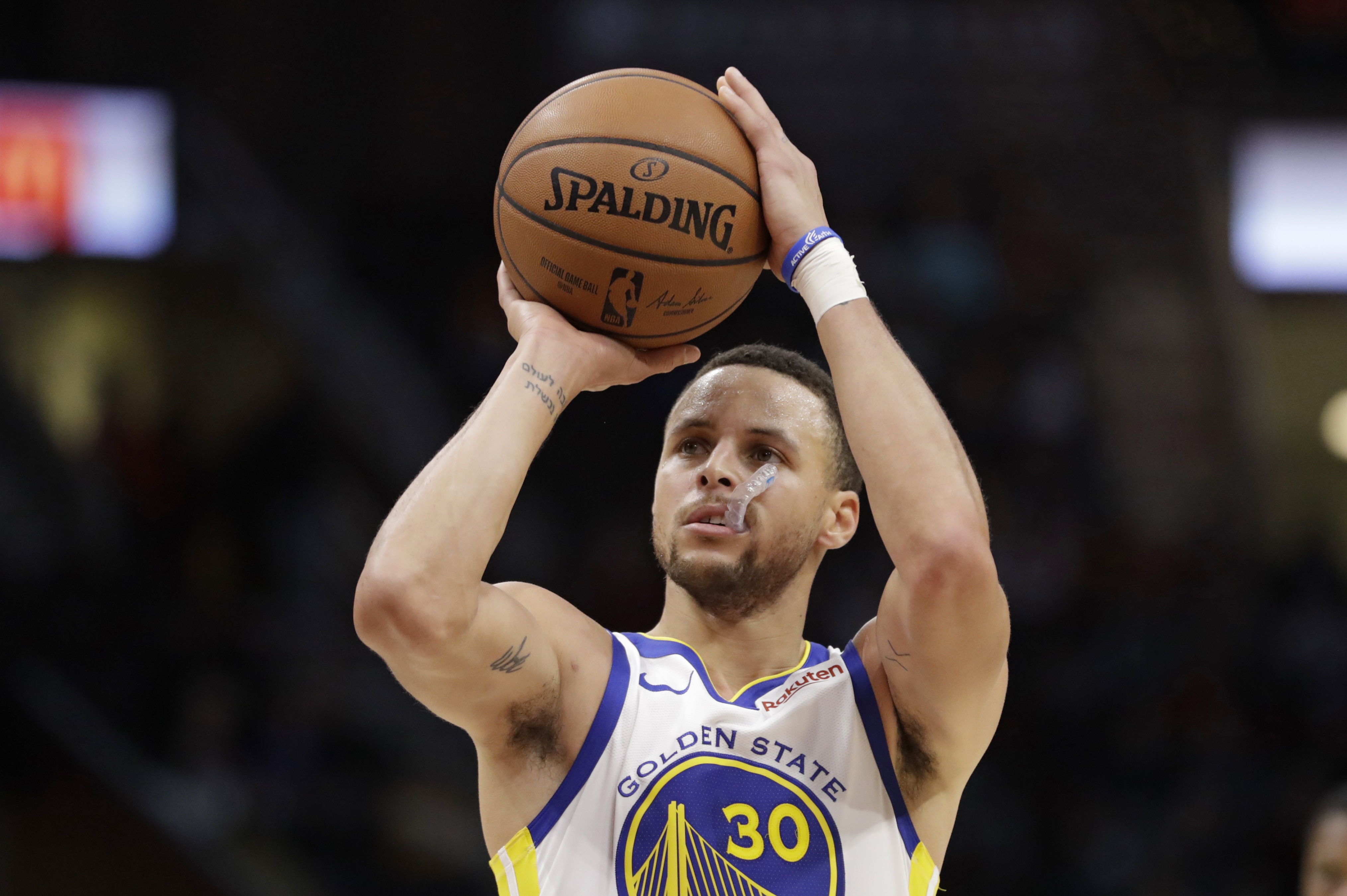 Video Stephen Curry Erupts For 42 Points 7 Assists In Warriors Win Over Cavs Bleacher Report Latest News Videos And Highlights