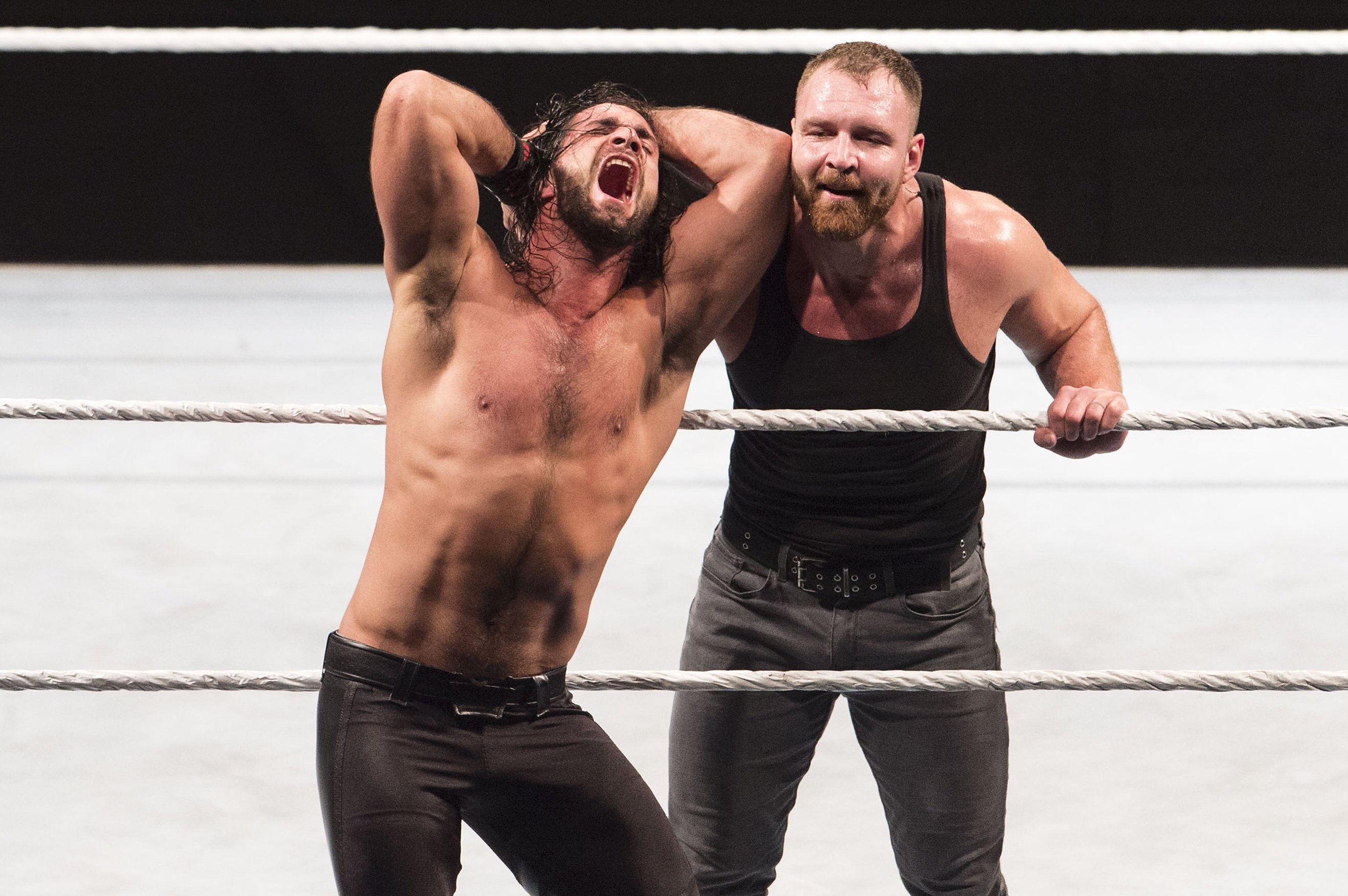 Seth Rollins Vs Dean Ambrose Will Steal Show At Wwe Tlc Despite Lackluster Build Bleacher Report Latest News Videos And Highlights