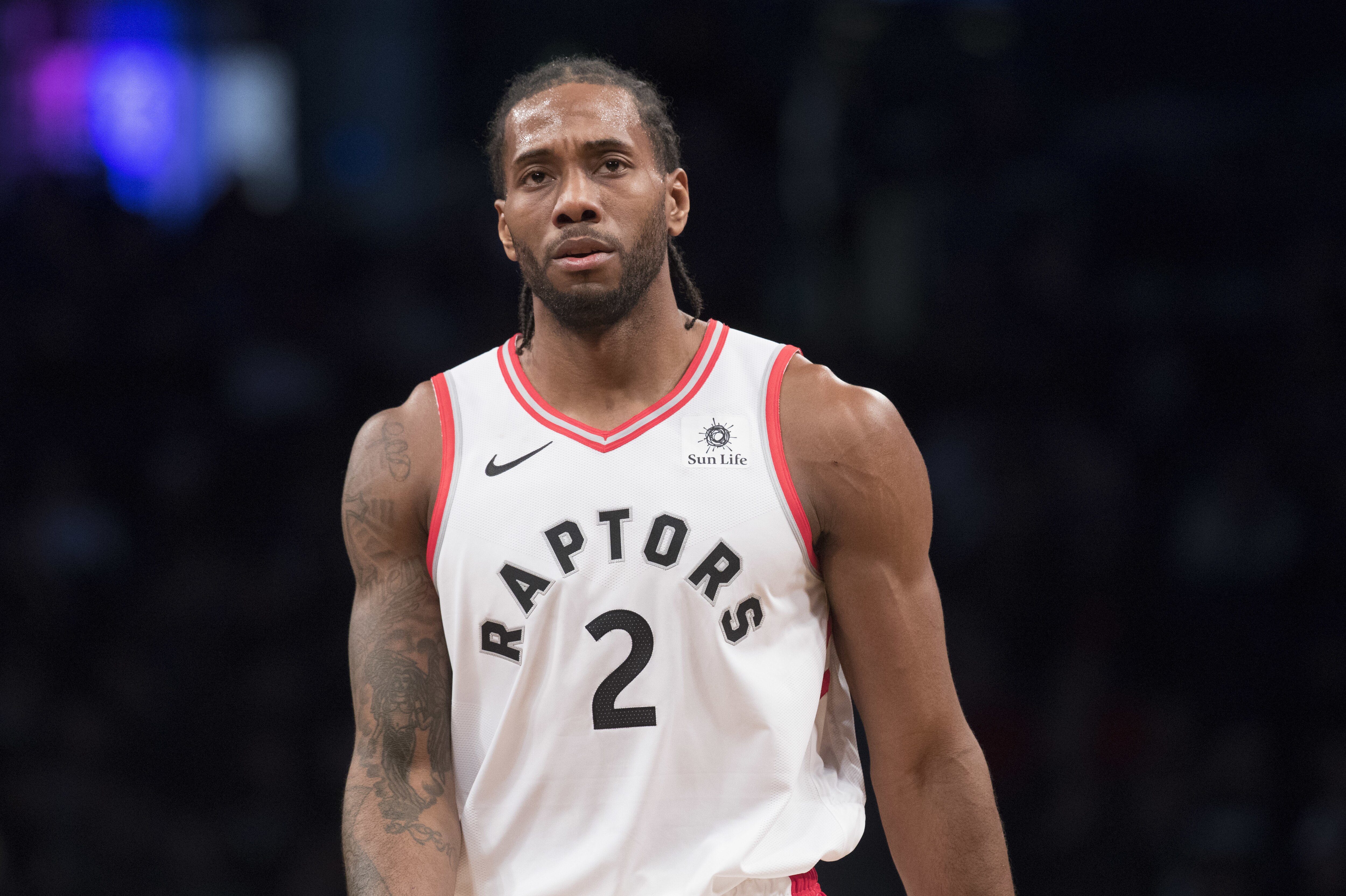 Why is kawhi leonard not playing for the raptors tonight clearance