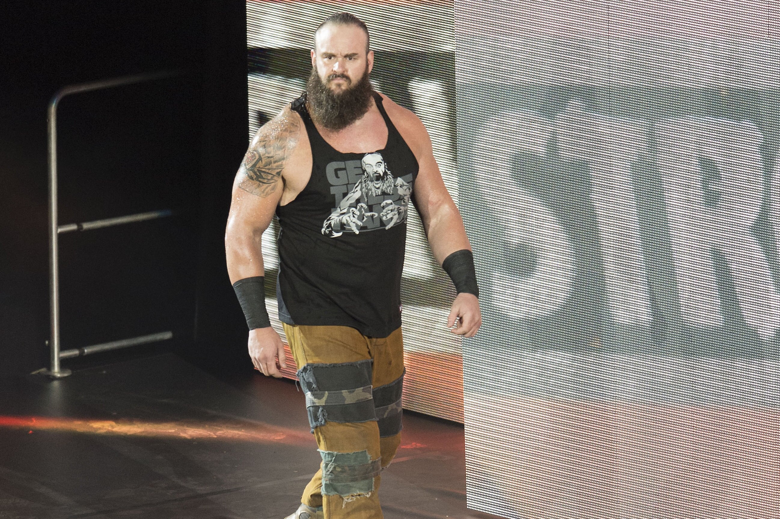 Watch Braun Strowman Flip Limo After Removal From Brock Lesnar Royal Rumble Bout Bleacher Report Latest News Videos And Highlights