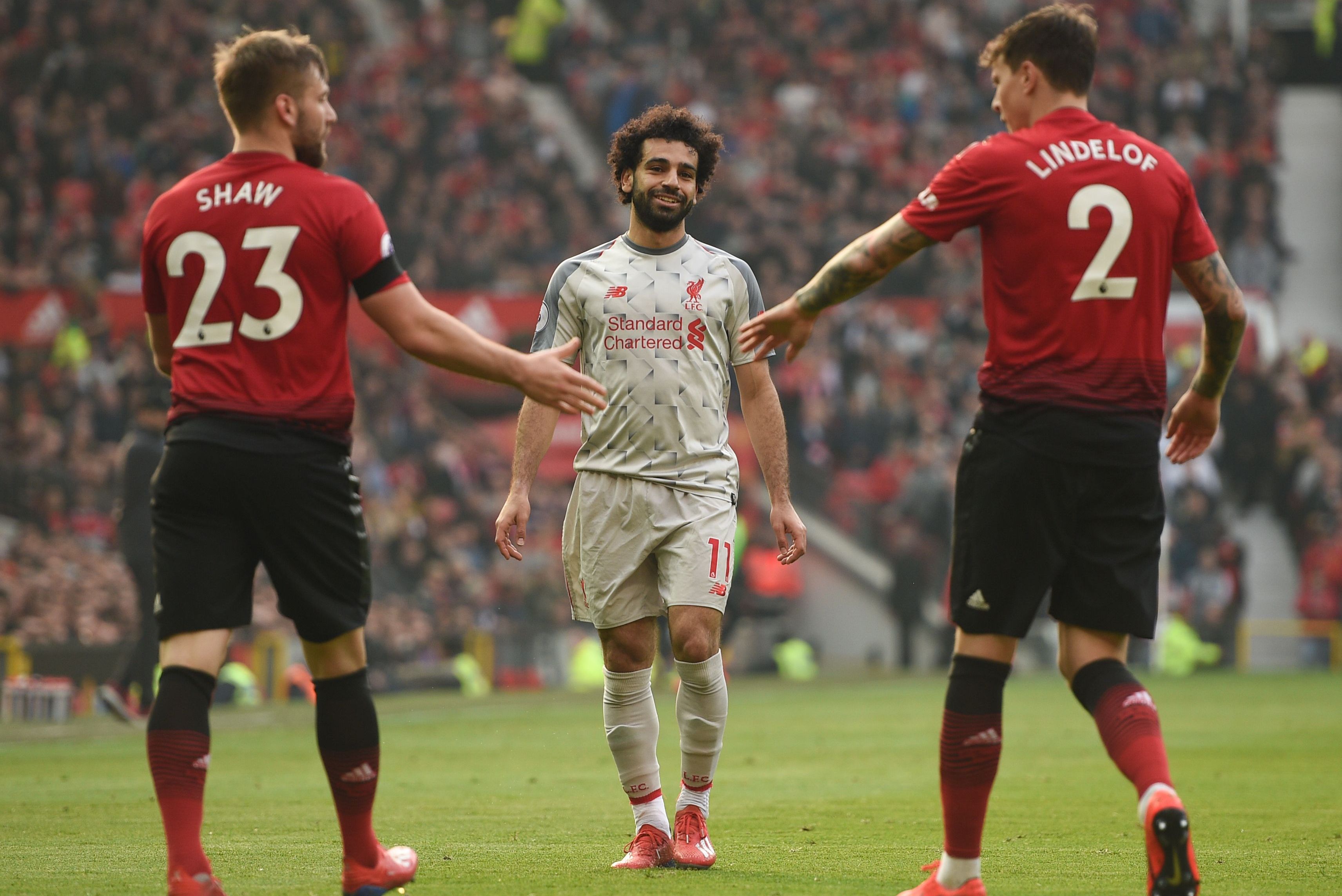 Liverpool Top The Epl Table After Injury Filled Draw With Manchester United Bleacher Report Latest News Videos And Highlights
