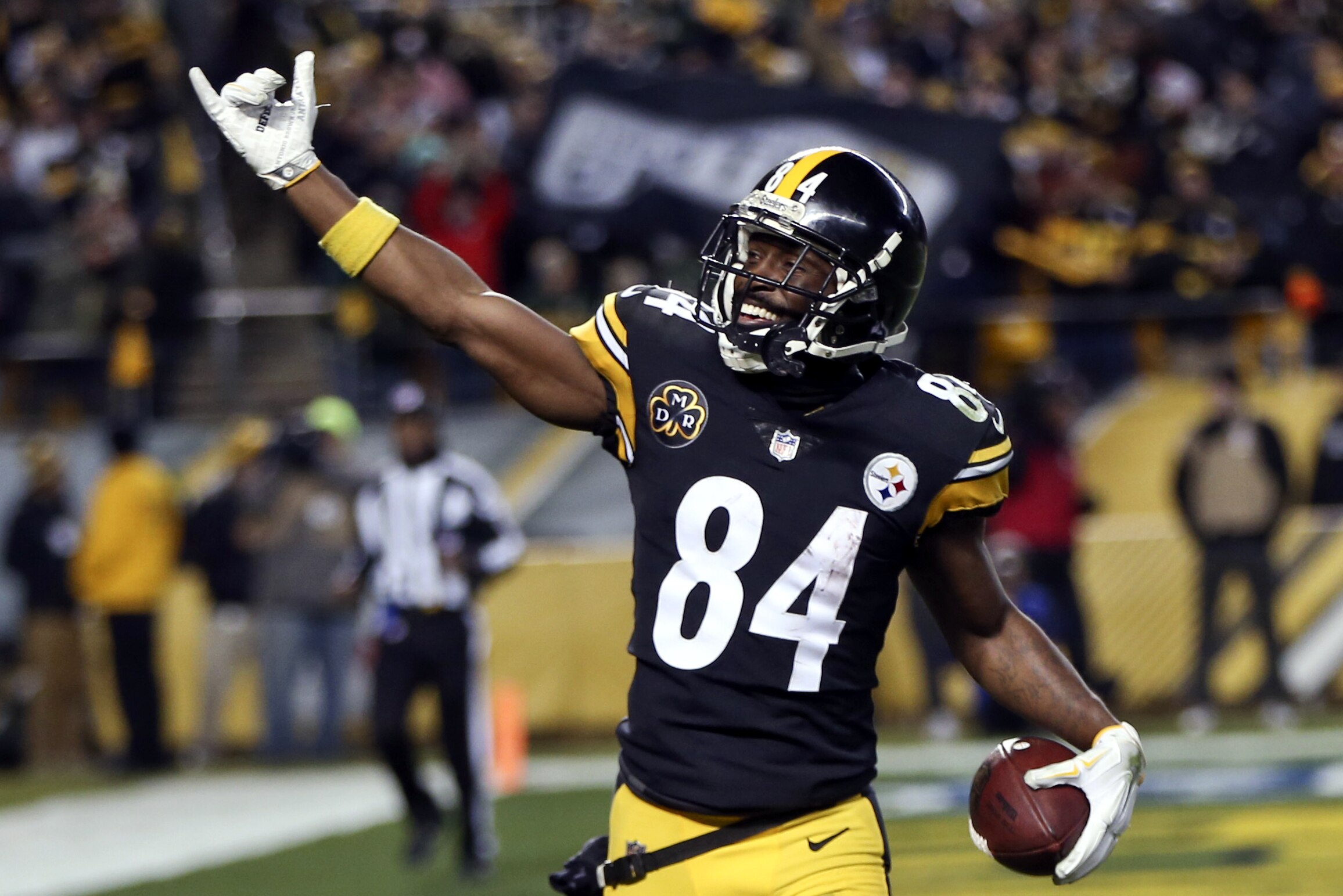Antonio Brown Trade Rumors Packers Were In On Wr Before Reported Bills Deal Bleacher Report Latest News Videos And Highlights