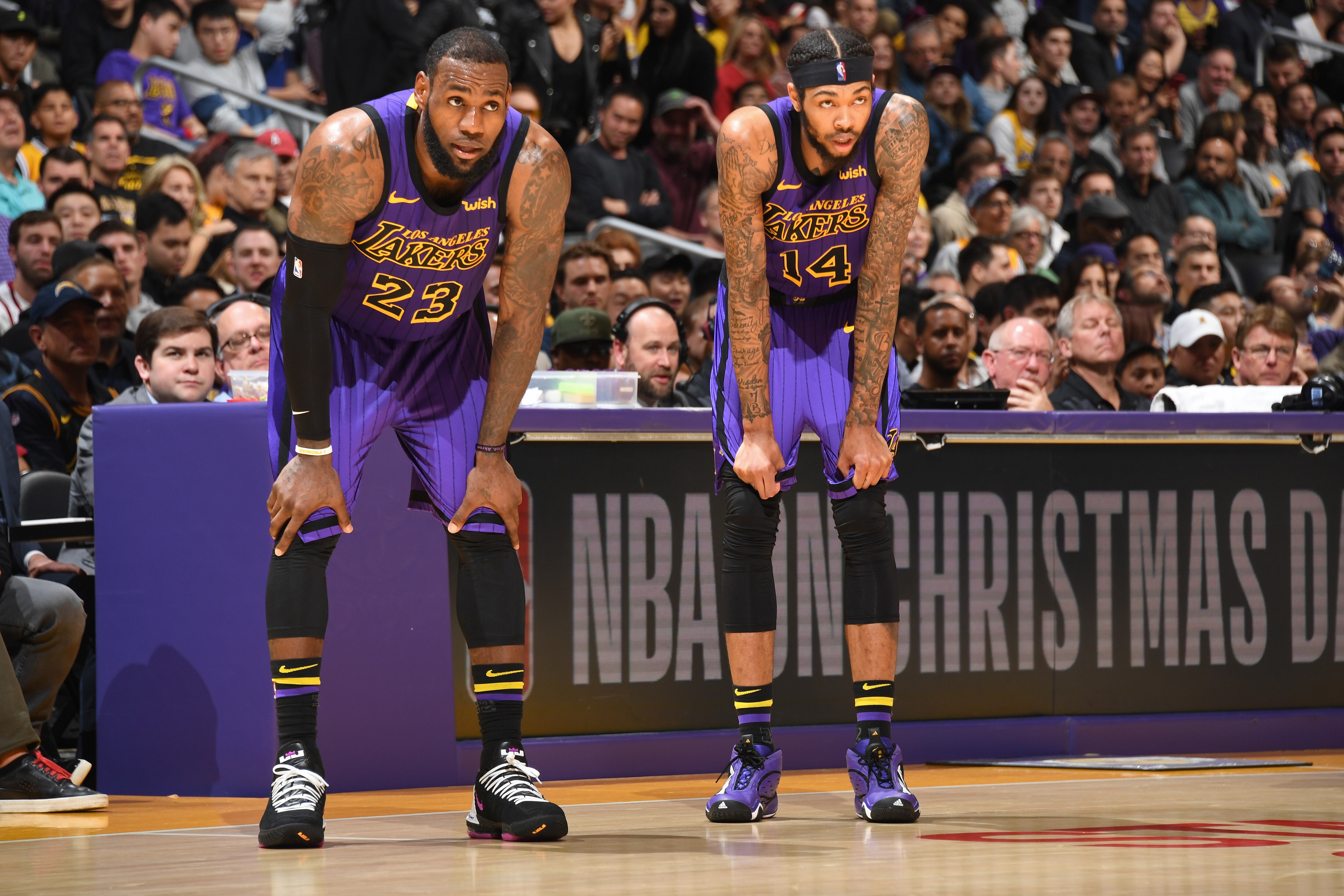 lebron james knee pads