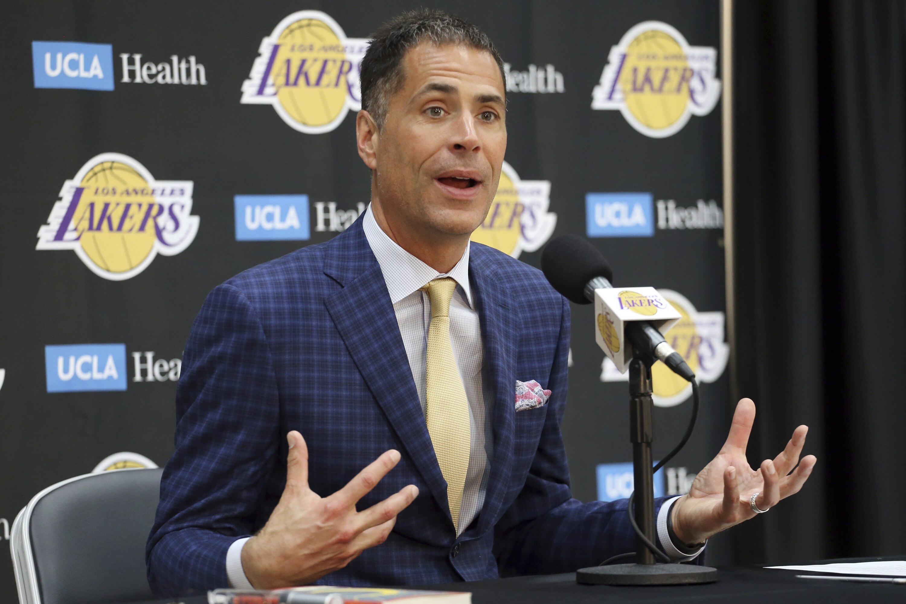 Lakers Rumors Magic Johnson Rob Pelinka And More La Dysfunction Detailed Bleacher Report Latest News Videos And Highlights
