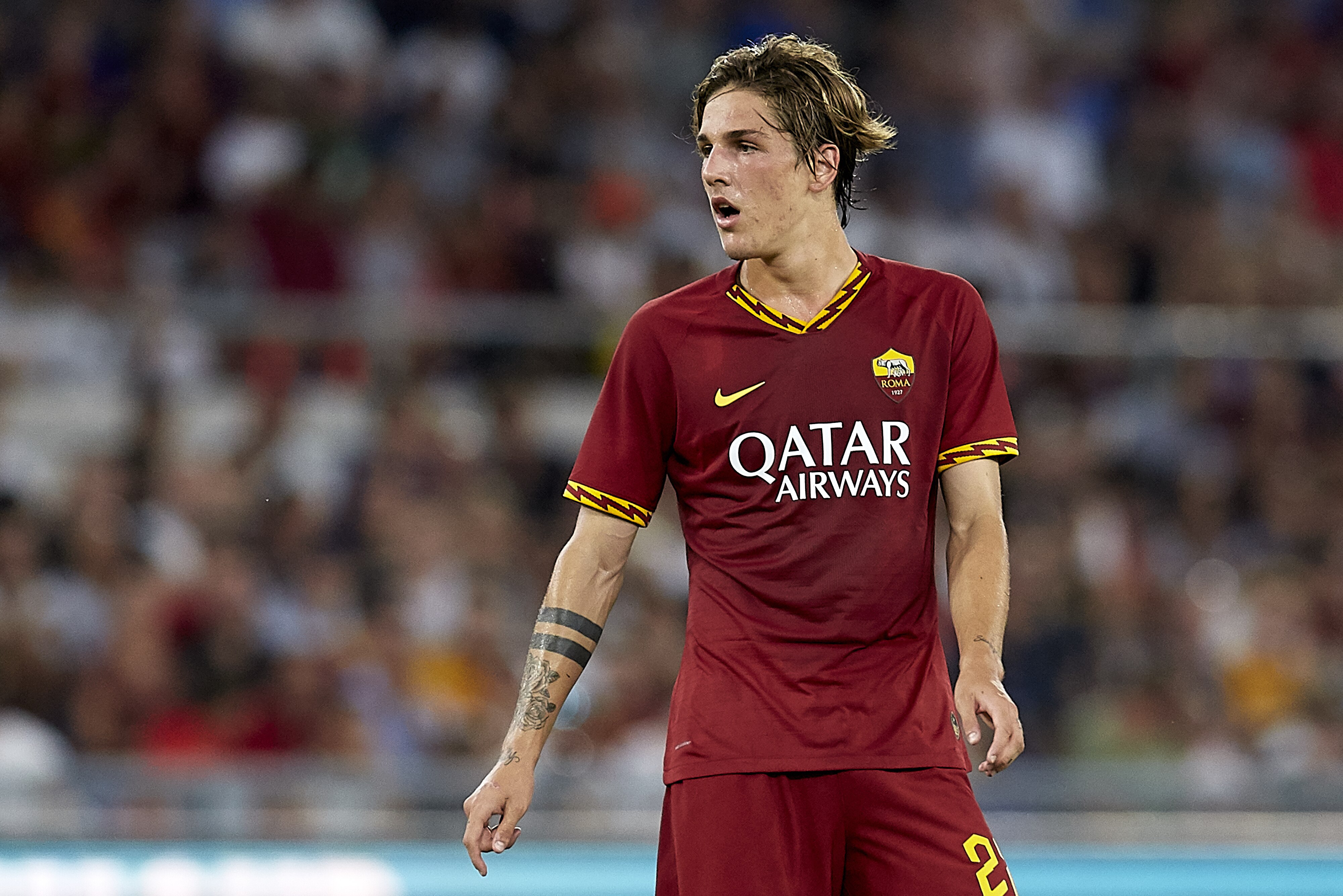 Nicolo Zaniolo Signs 5 Year As Roma Contract Amid Transfer Rumours Bleacher Report Latest News Videos And Highlights