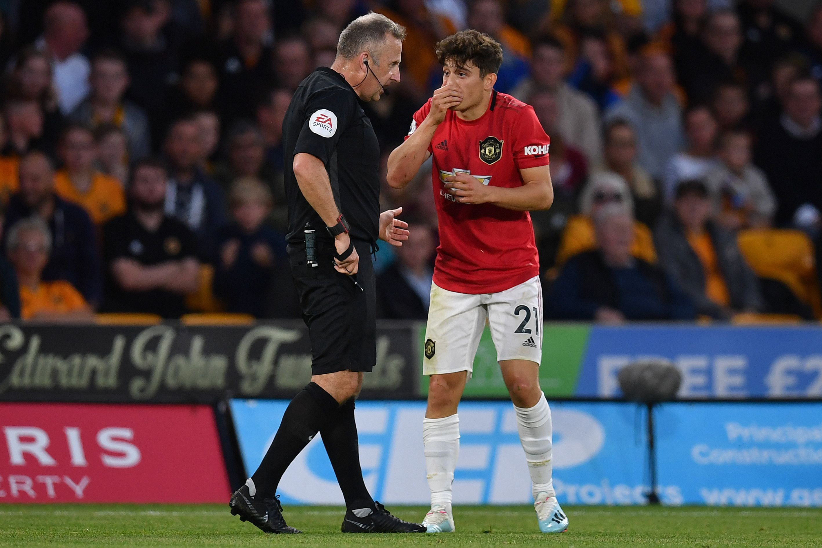 Ryan Giggs Defends Manchester United S Daniel James After Yellow Card For Diving Bleacher Report Latest News Videos And Highlights