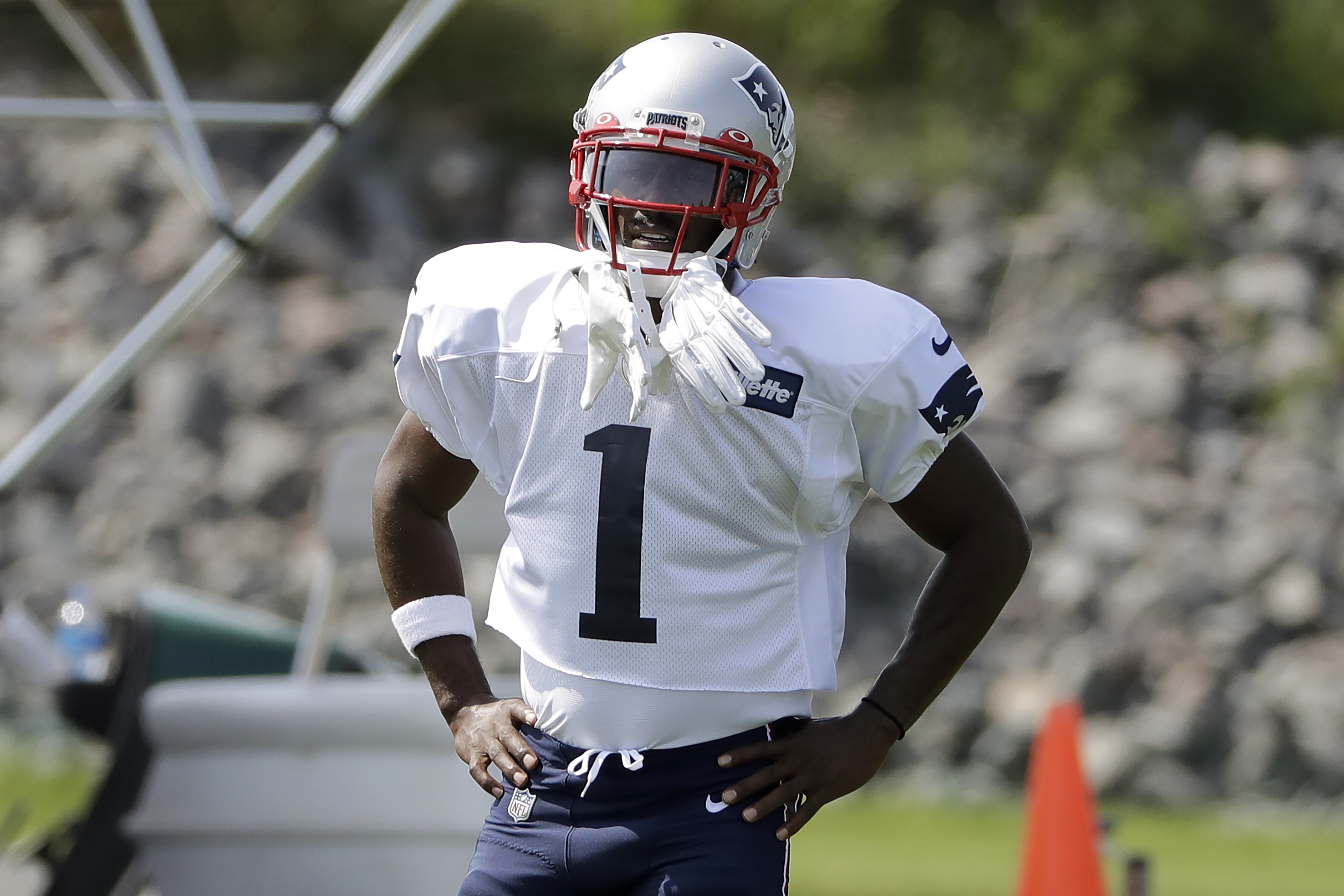 Fantasy Alert Patriots Reportedly To Feed Antonio Brown In Debut Vs Dolphins Bleacher Report Latest News Videos And Highlights