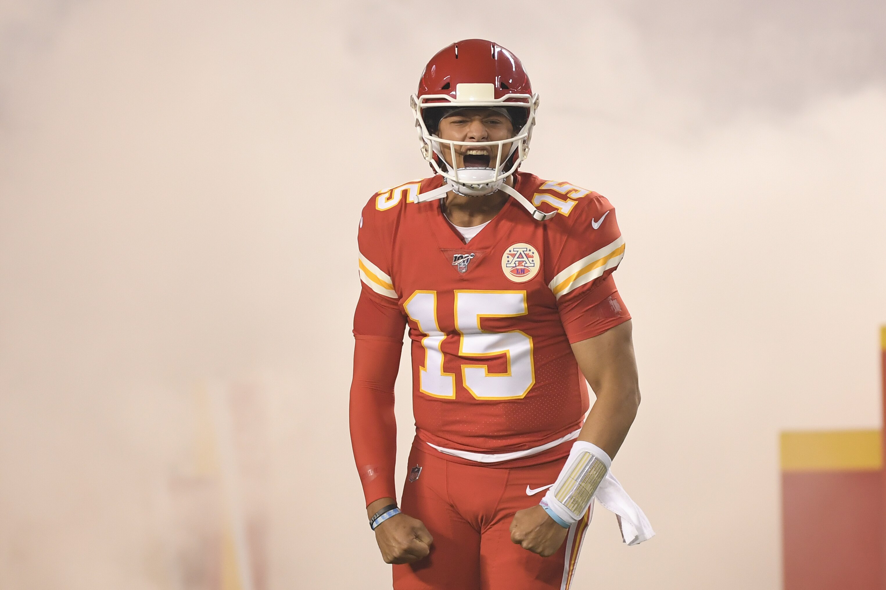 mahomes uniform