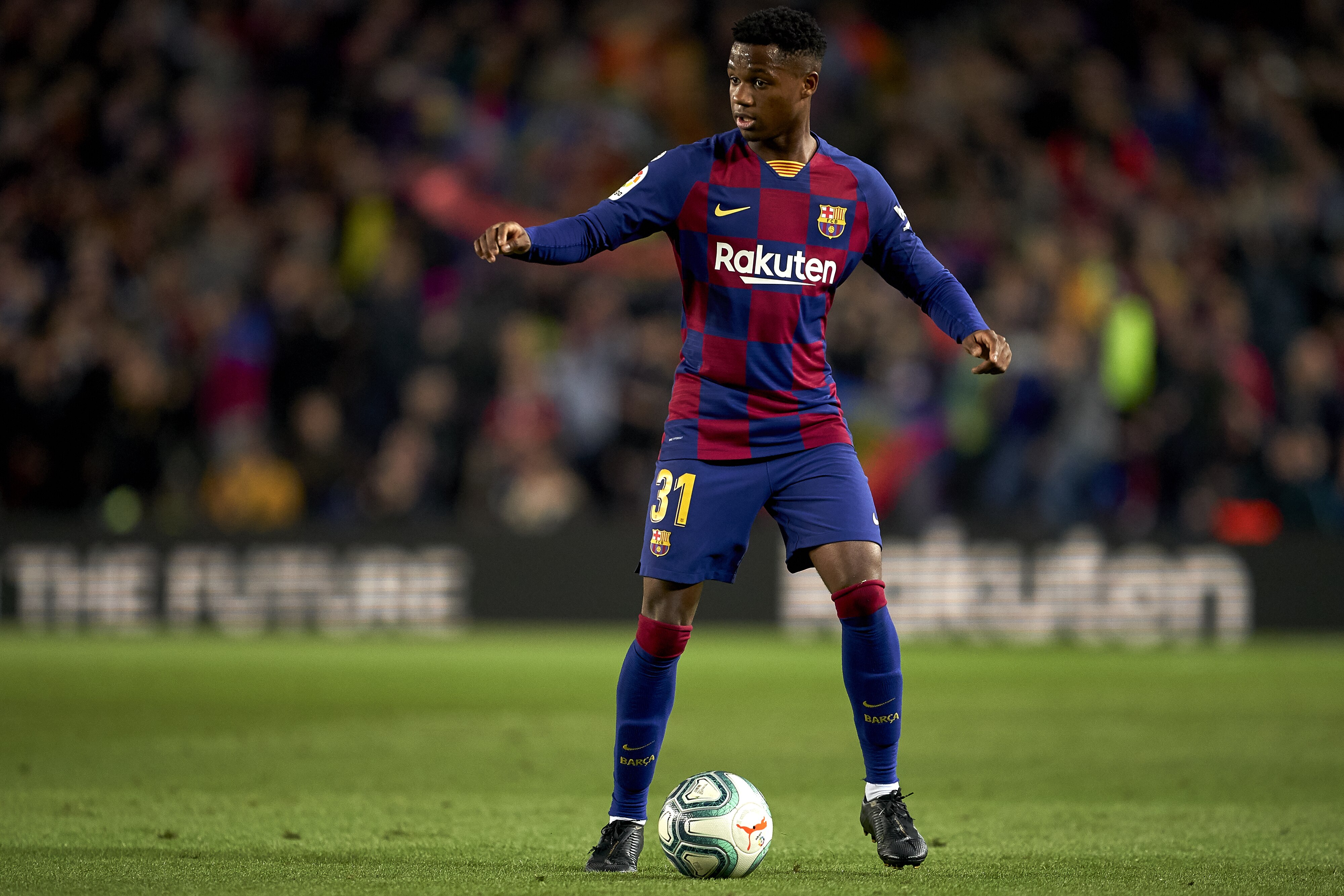 Patrick Kluivert Says Ansu Fati May Need To Drop Down To Barcelona B Team Bleacher Report Latest News Videos And Highlights