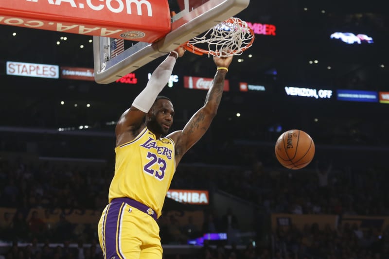 lebron james stats lakers