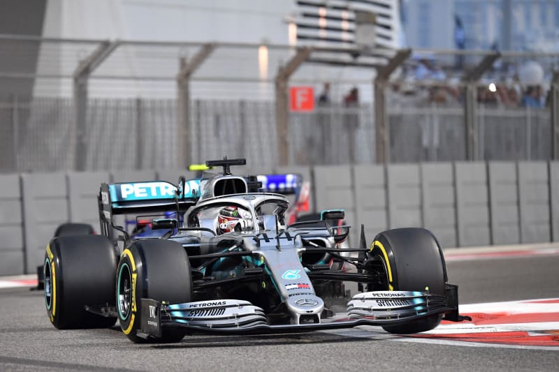 Abu Dhabi F1 Grand Prix 2019 Qualifying Lewis Hamilton Earns Pole Position Bleacher Report Latest News Videos And Highlights