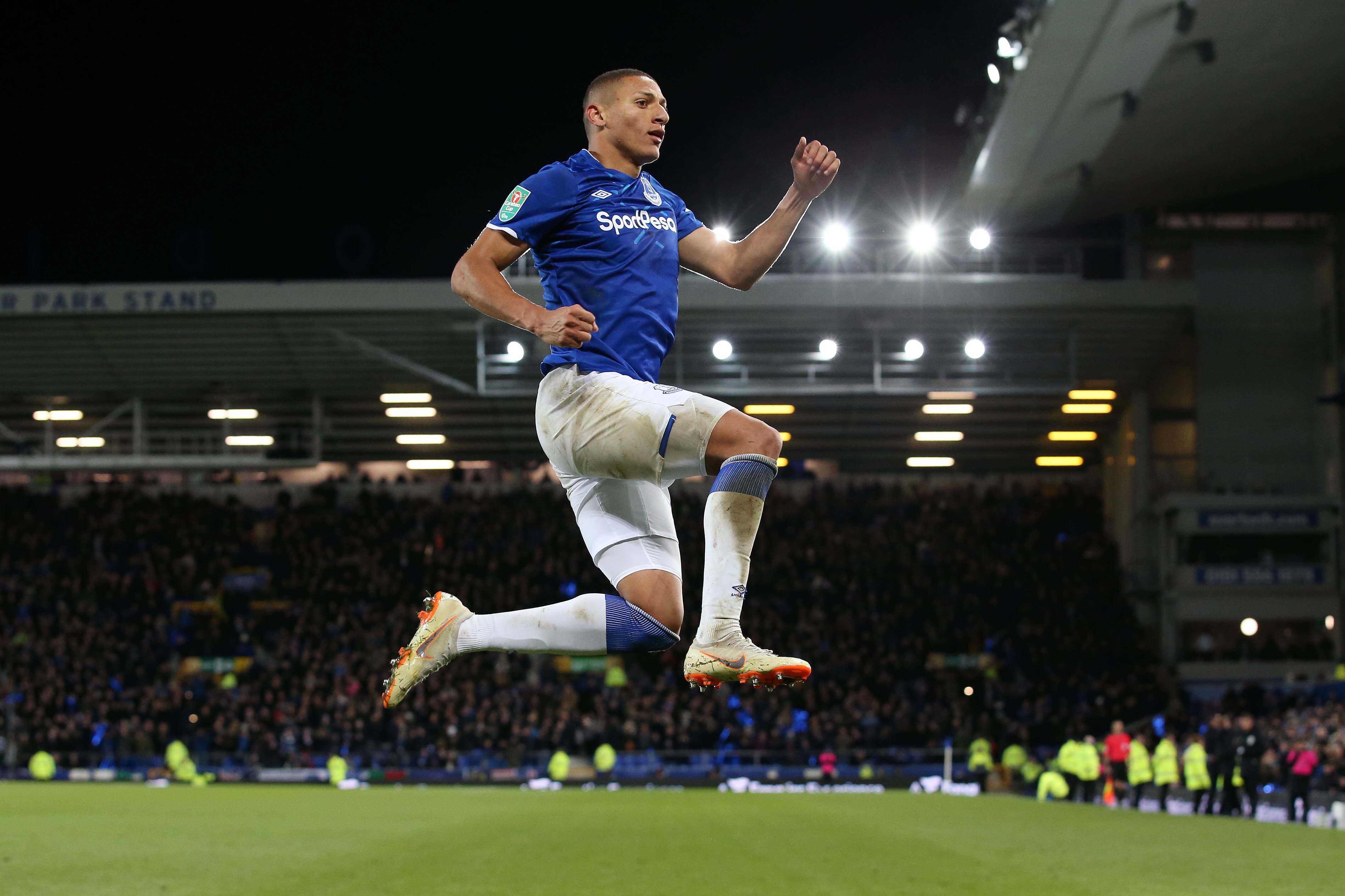 Richarlison Signs Everton Contract Extension Amid Manchester United Rumours Bleacher Report Latest News Videos And Highlights