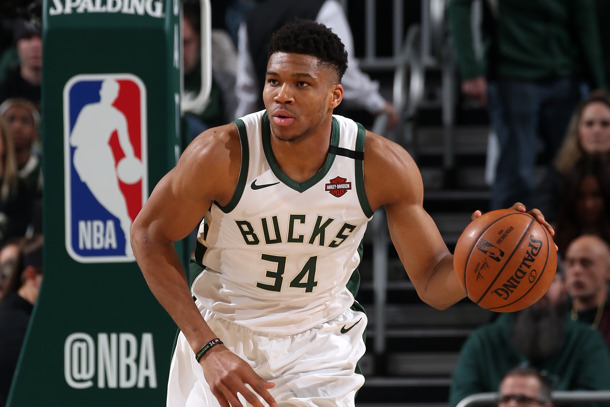 Giannis Antetokounmpo S Bucks Aren T Your Typical Nba Superteam Bleacher Report Latest News Videos And Highlights