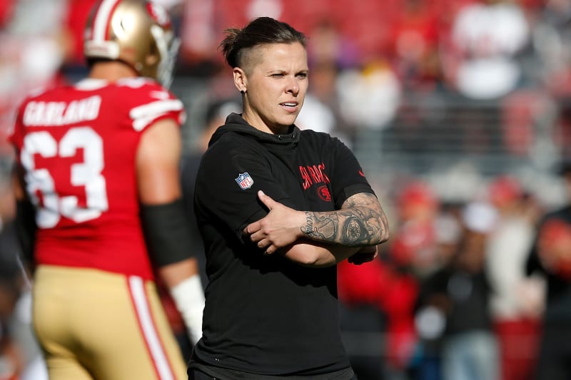 49ers Katie Sowers To Become 1st Woman In Nfl History To Coach In A Super Bowl Bleacher Report Latest News Videos And Highlights