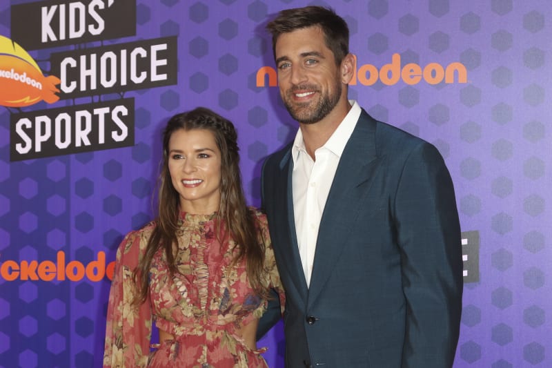 Danica Patrick Sends Popsicles To Teenager After Viral Aaron Rodgers Video Bleacher Report Latest News Videos And Highlights