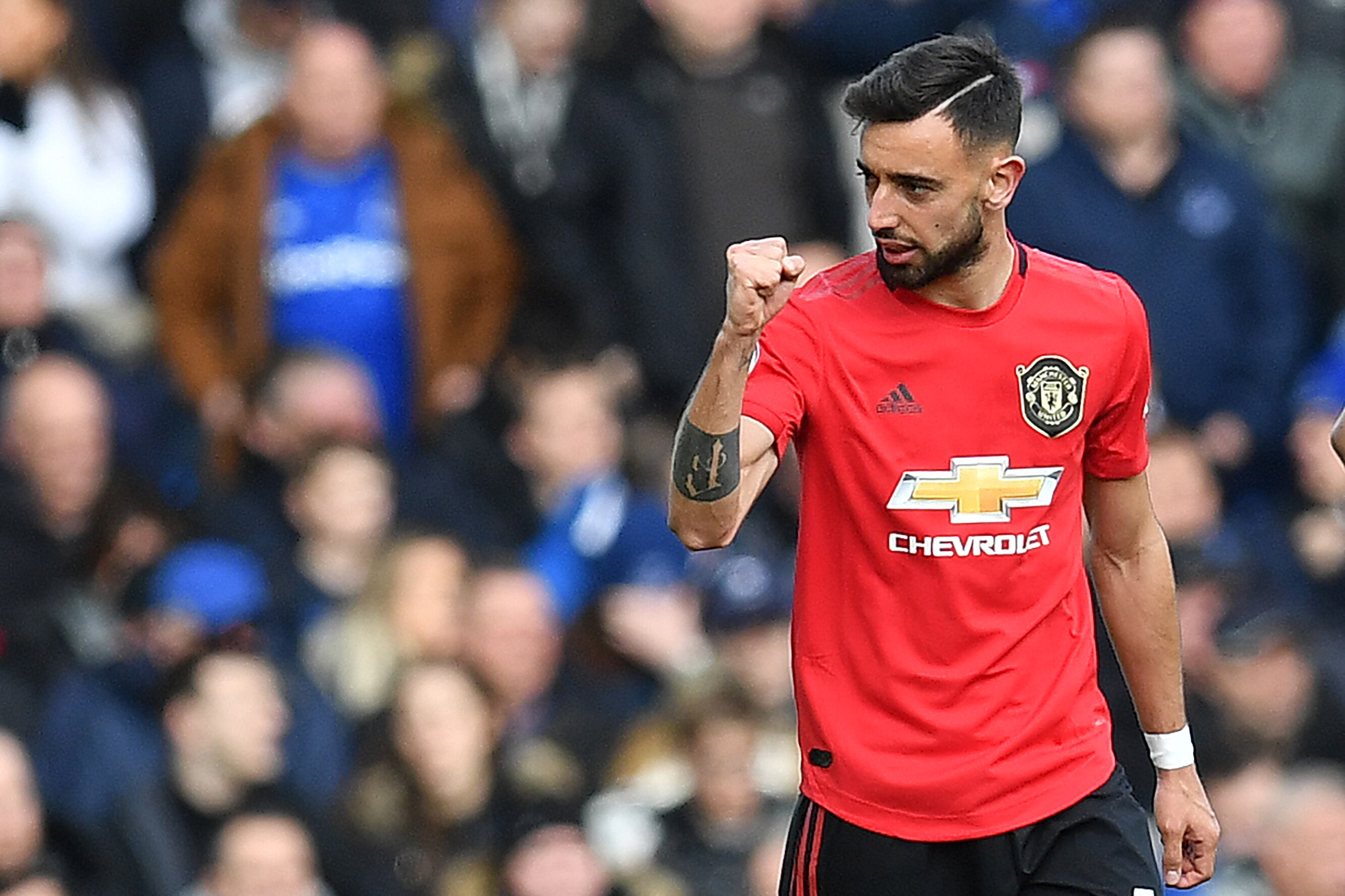 Ryan Giggs Bruno Fernandes Has Lifted Everyone At Manchester United Bleacher Report Latest News Videos And Highlights