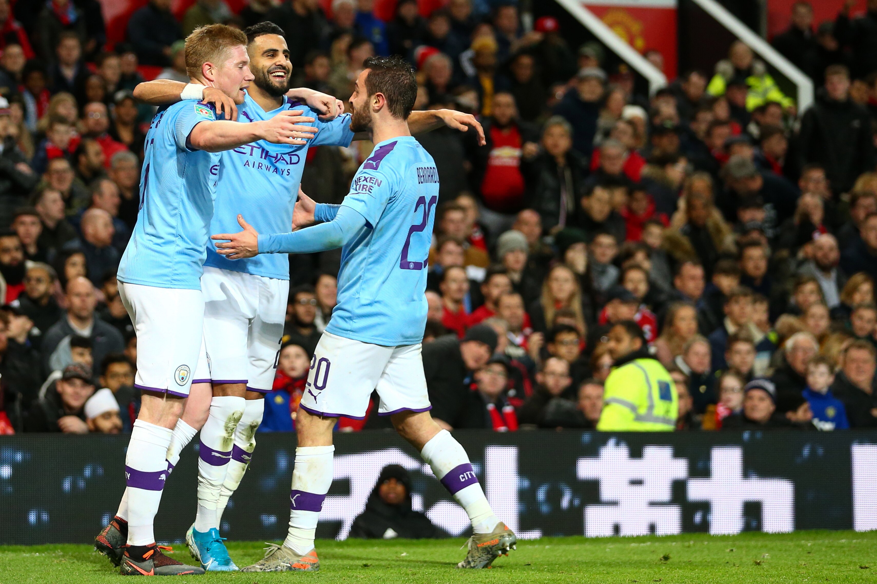 Manchester United Vs Manchester City Derby Odds Live Stream Tv Schedule Bleacher Report Latest News Videos And Highlights
