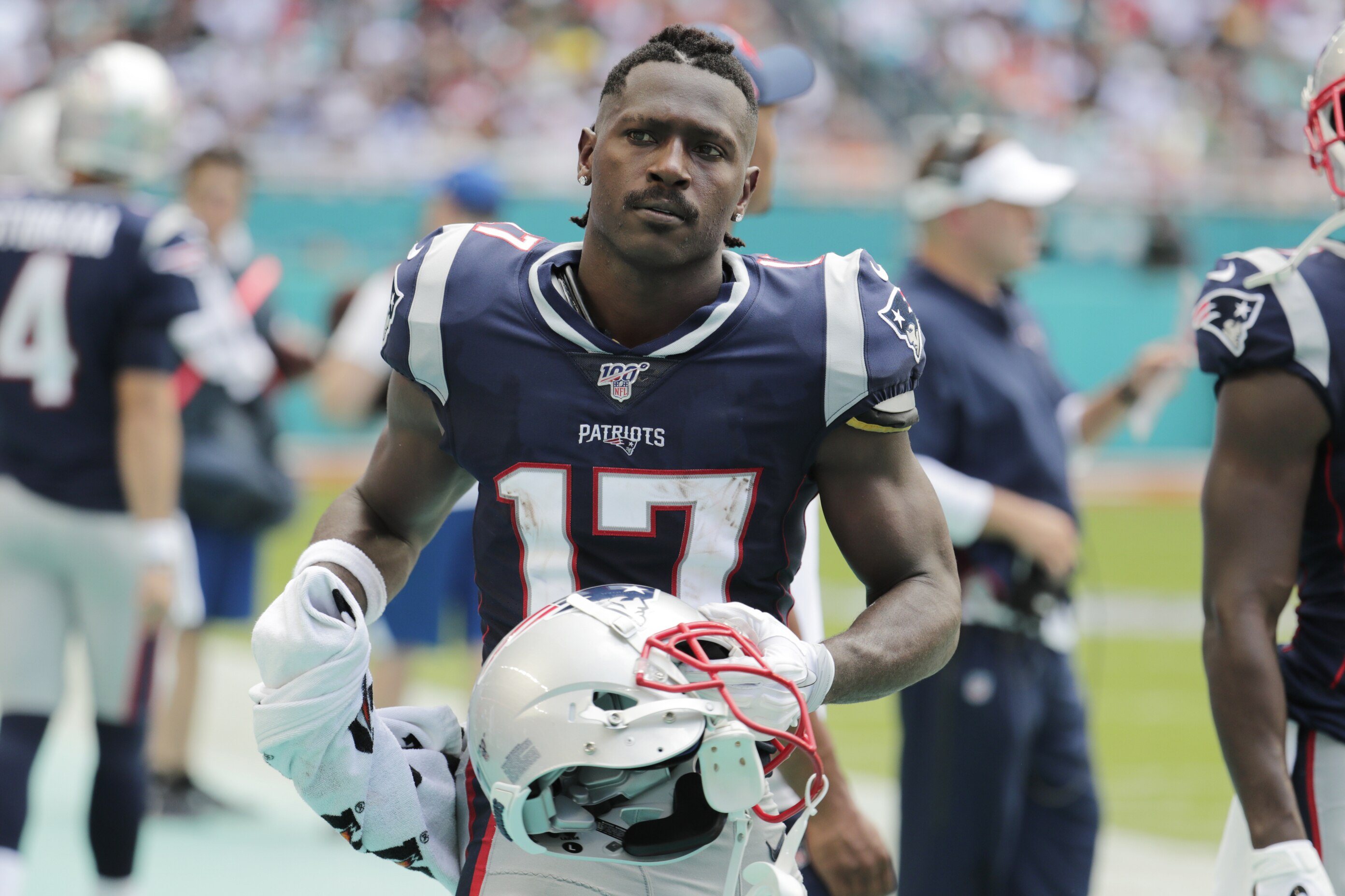 Antonio Brown Says He D Join Tom Brady Bucs Expeditiously If Offered Contract Bleacher Report Latest News Videos And Highlights