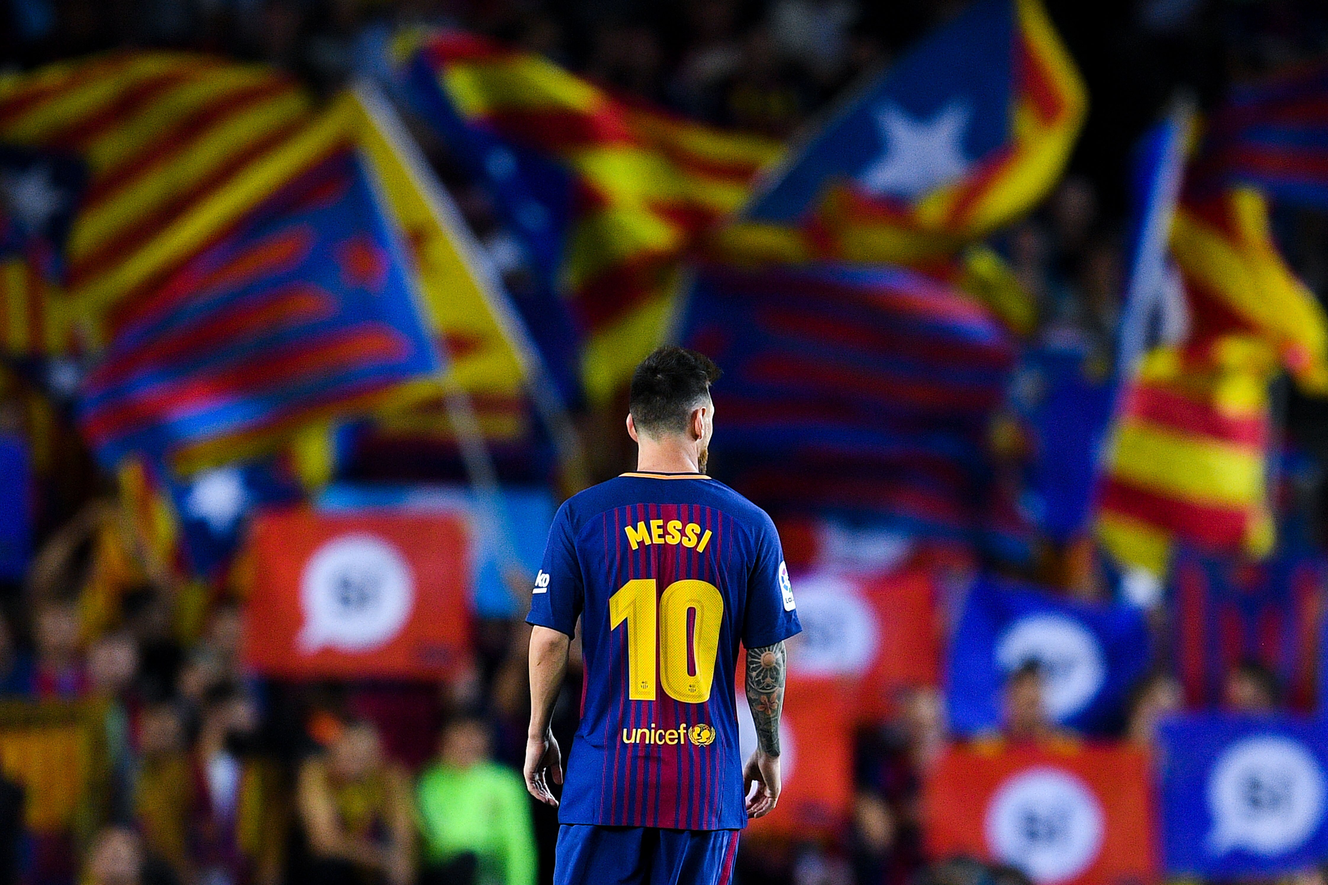 What It Is Like To Play With Leo Messi Ex Teammates Recall Their Experiences Bleacher Report Latest News Videos And Highlights