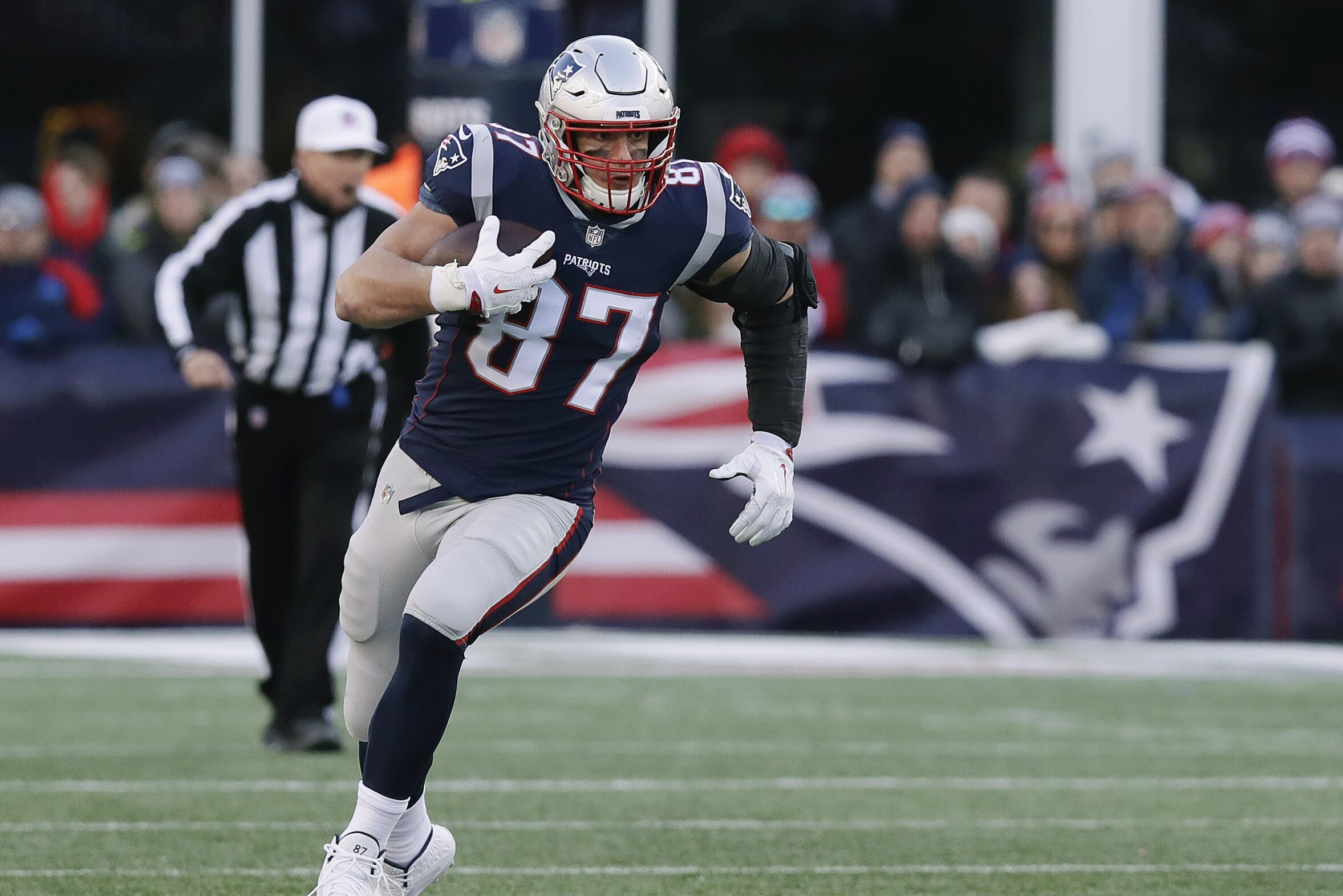 Rob Gronkowski Wasn T Done Before Retiring From Patriots Nfl Says Afc Exec Bleacher Report Latest News Videos And Highlights