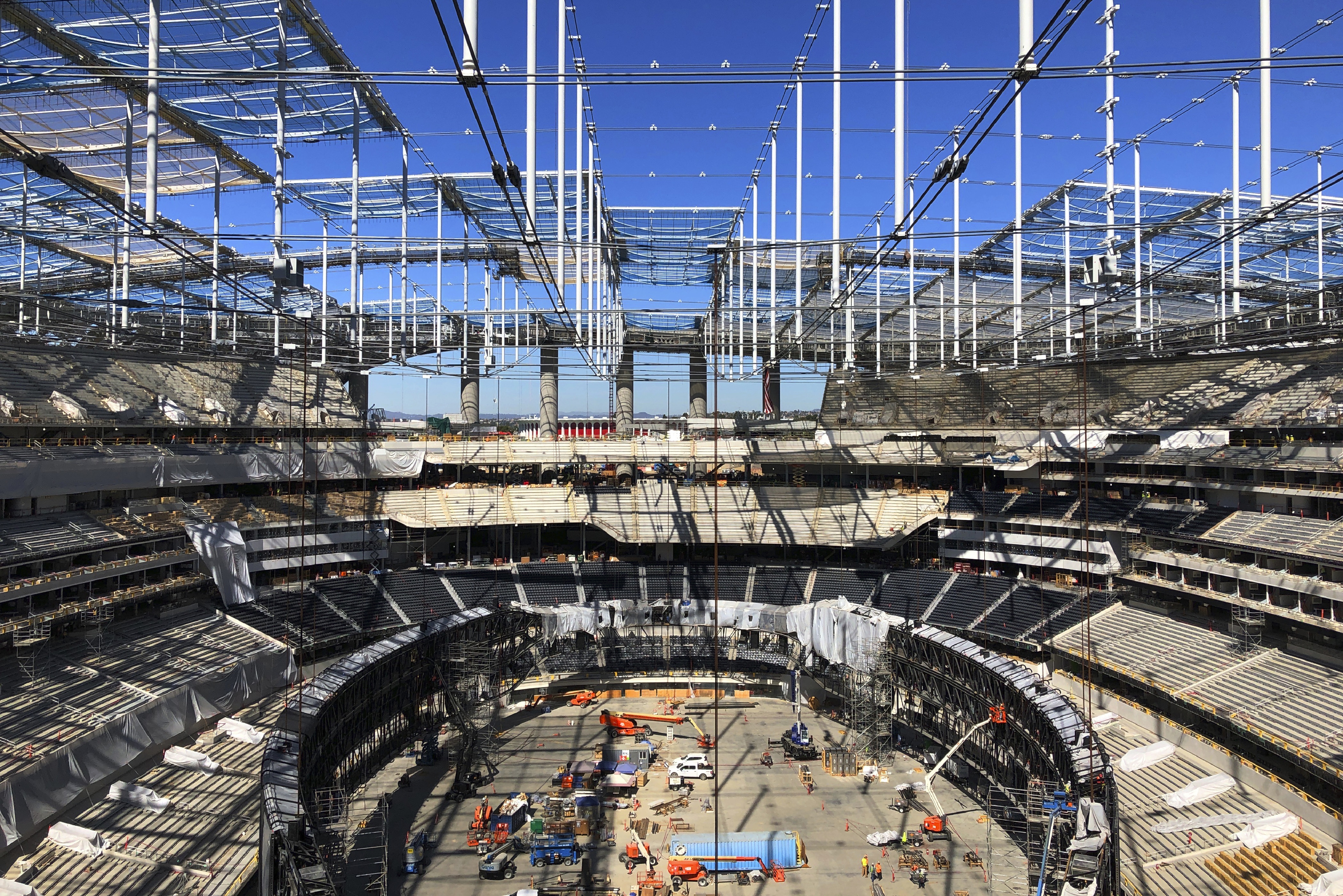 Video Sofi Stadium S Oculus Scoreboard Tested Before Opening For Rams Chargers Bleacher Report Latest News Videos And Highlights