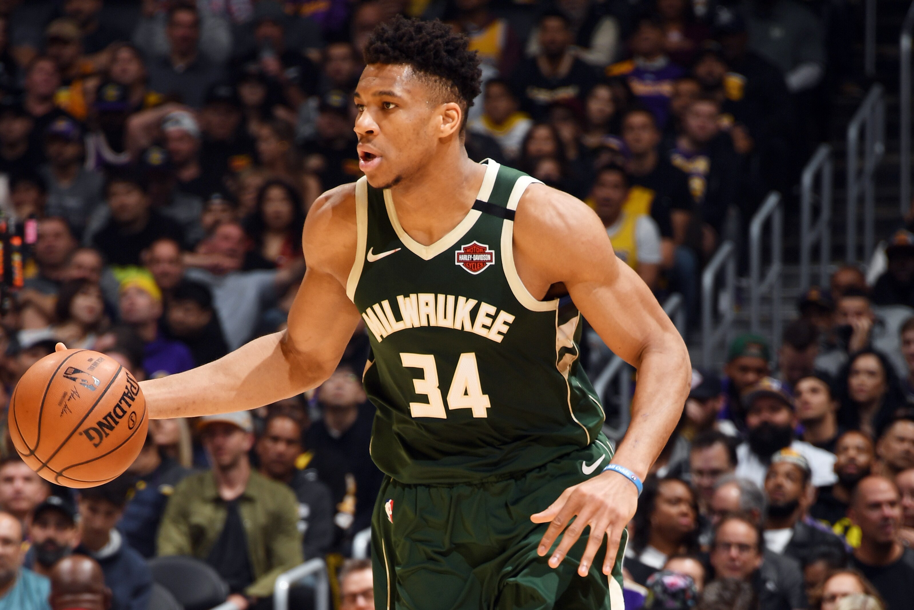 Espn Nba Experts Giannis Beats Lebron For Mvp Ja Morant Tops Zion For Roy Bleacher Report Latest News Videos And Highlights