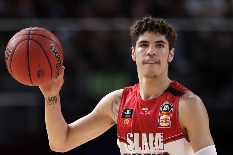 james wiseman vs lamelo ball