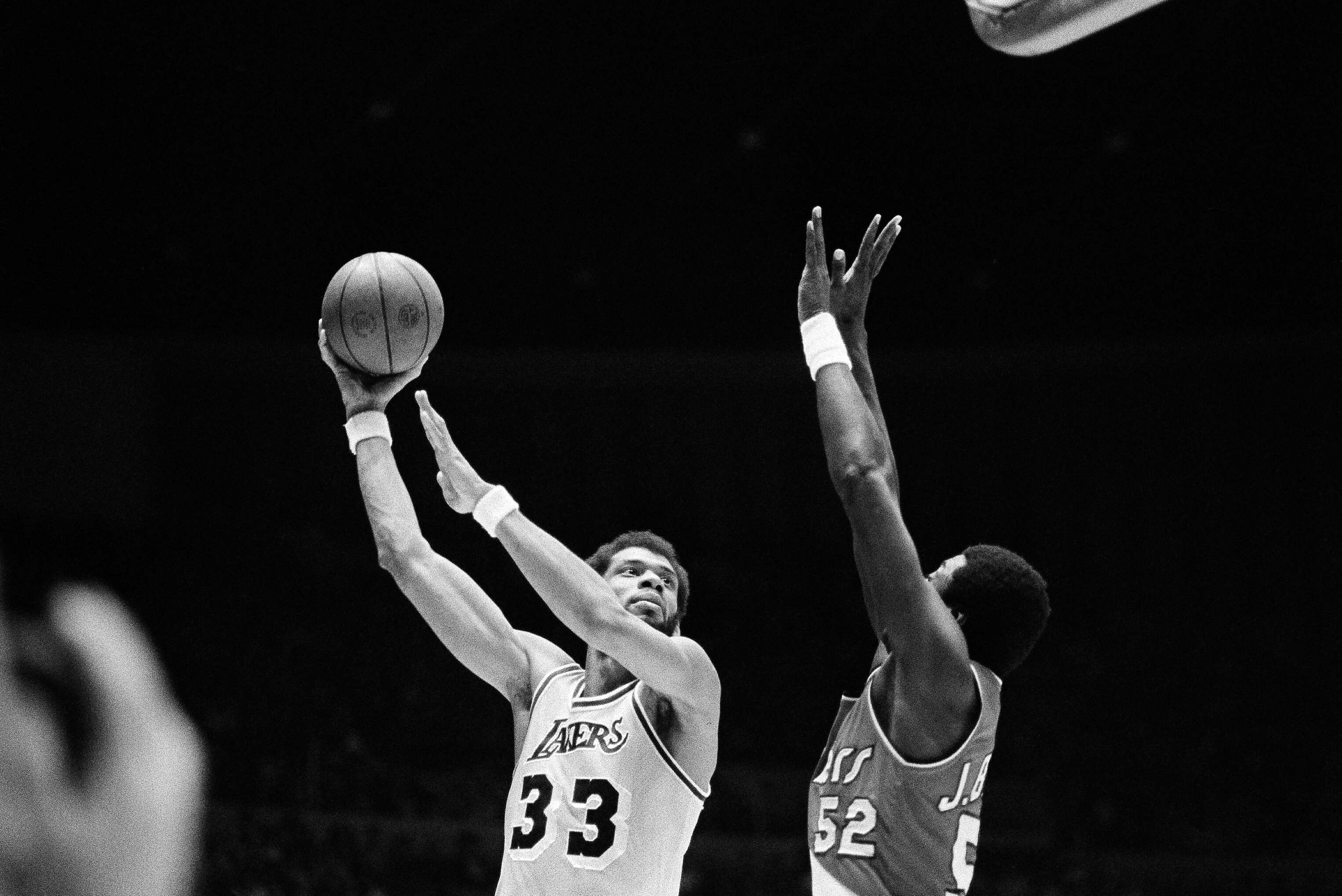 Video Kareem Abdul Jabbar Talks Training With Bruce Lee To Help Nba Career Bleacher Report Latest News Videos And Highlights