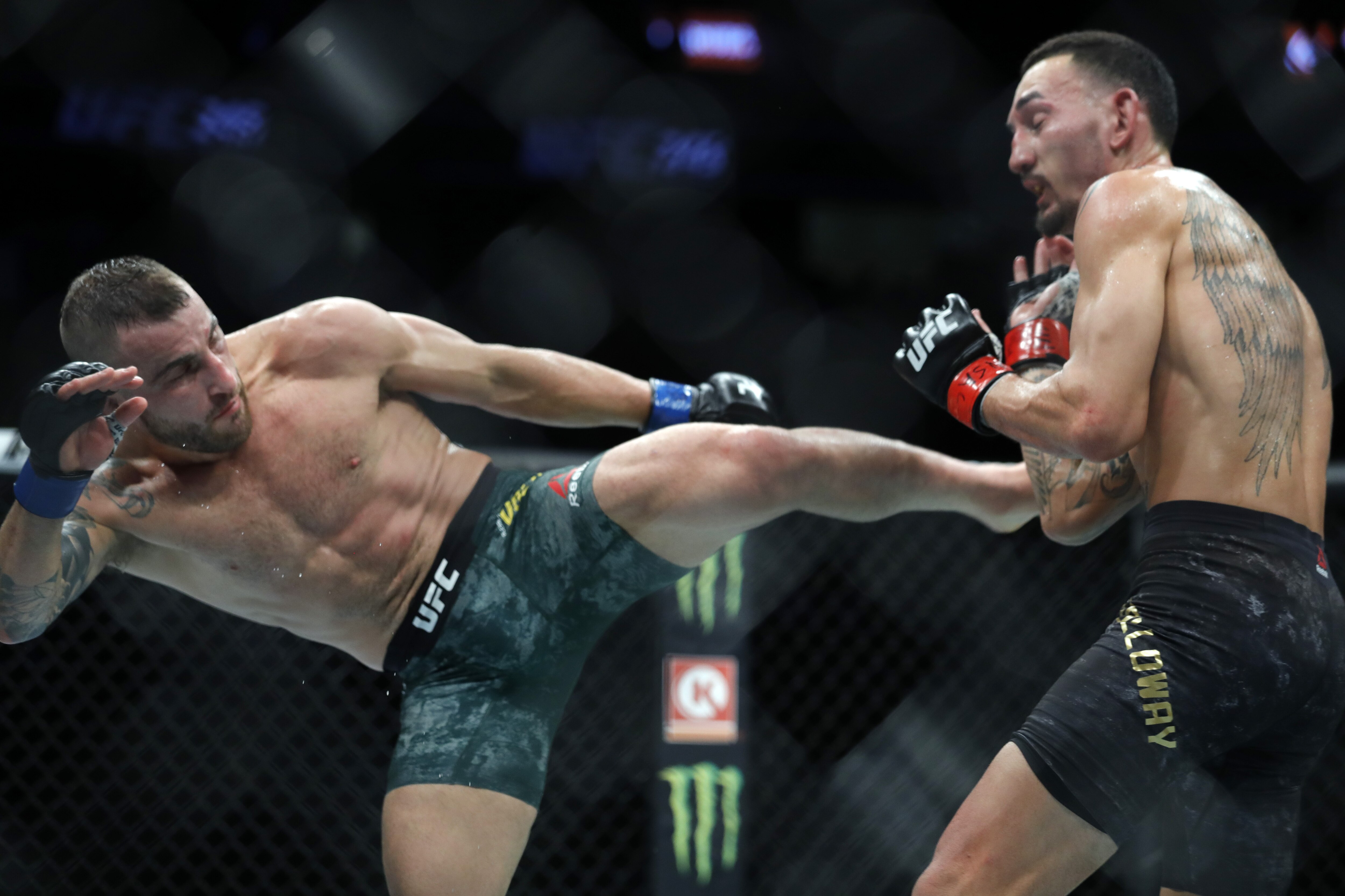 Report Alexander Volkanovski Vs Max Holloway Rematch Targeted For Ufc 251 Bleacher Report Latest News Videos And Highlights Discover how and where to watch. alexander volkanovski vs max holloway