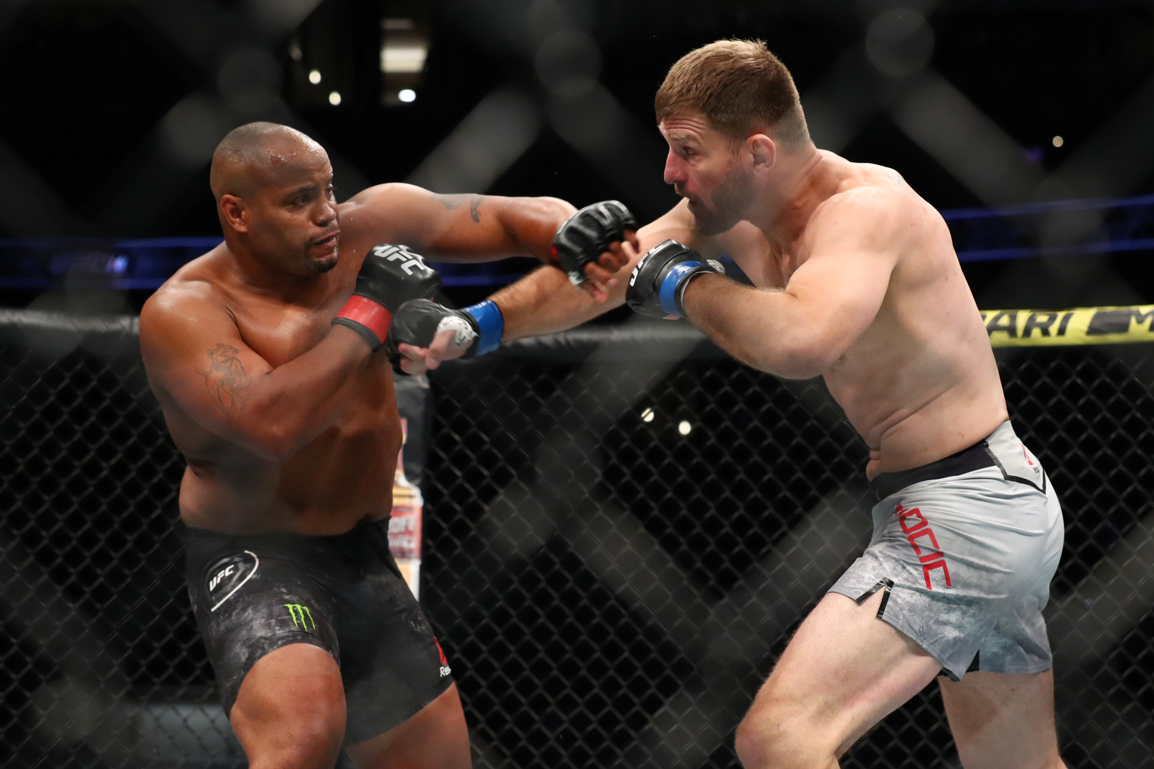 Daniel Cormier Vs Stipe Miocic Trilogy Set For Ufc 252 Says Dana White Bleacher Report Latest News Videos And Highlights