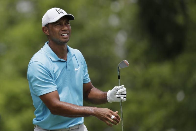 Tiger Woods Shoots 1 Under In Tame 3rd Round At The Memorial Tournament Bleacher Report Latest News Videos And Highlights