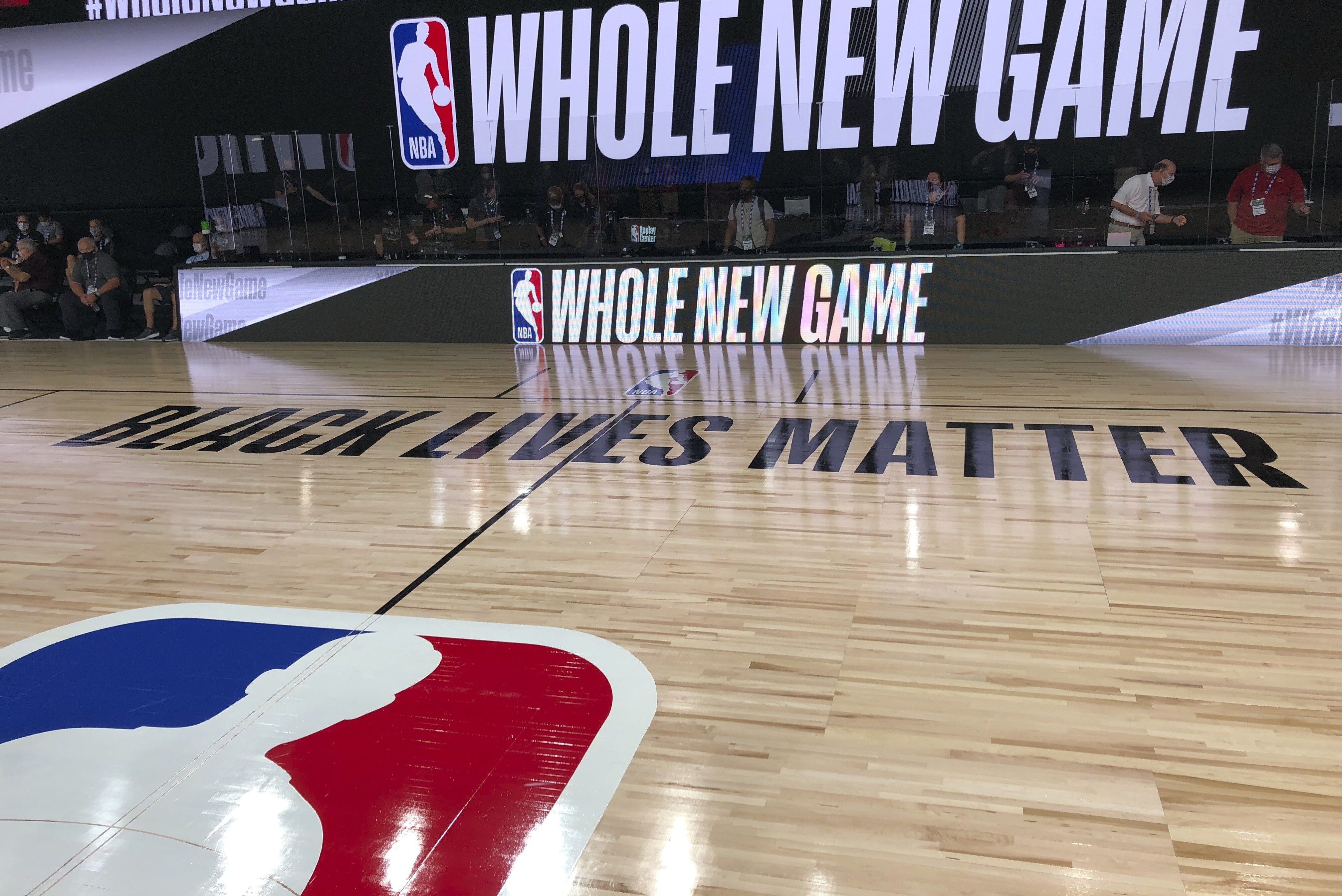 Nba Says 300 Fans Invited To Appear Live On Videoboards By Courts In Bubble Bleacher Report Latest News Videos And Highlights