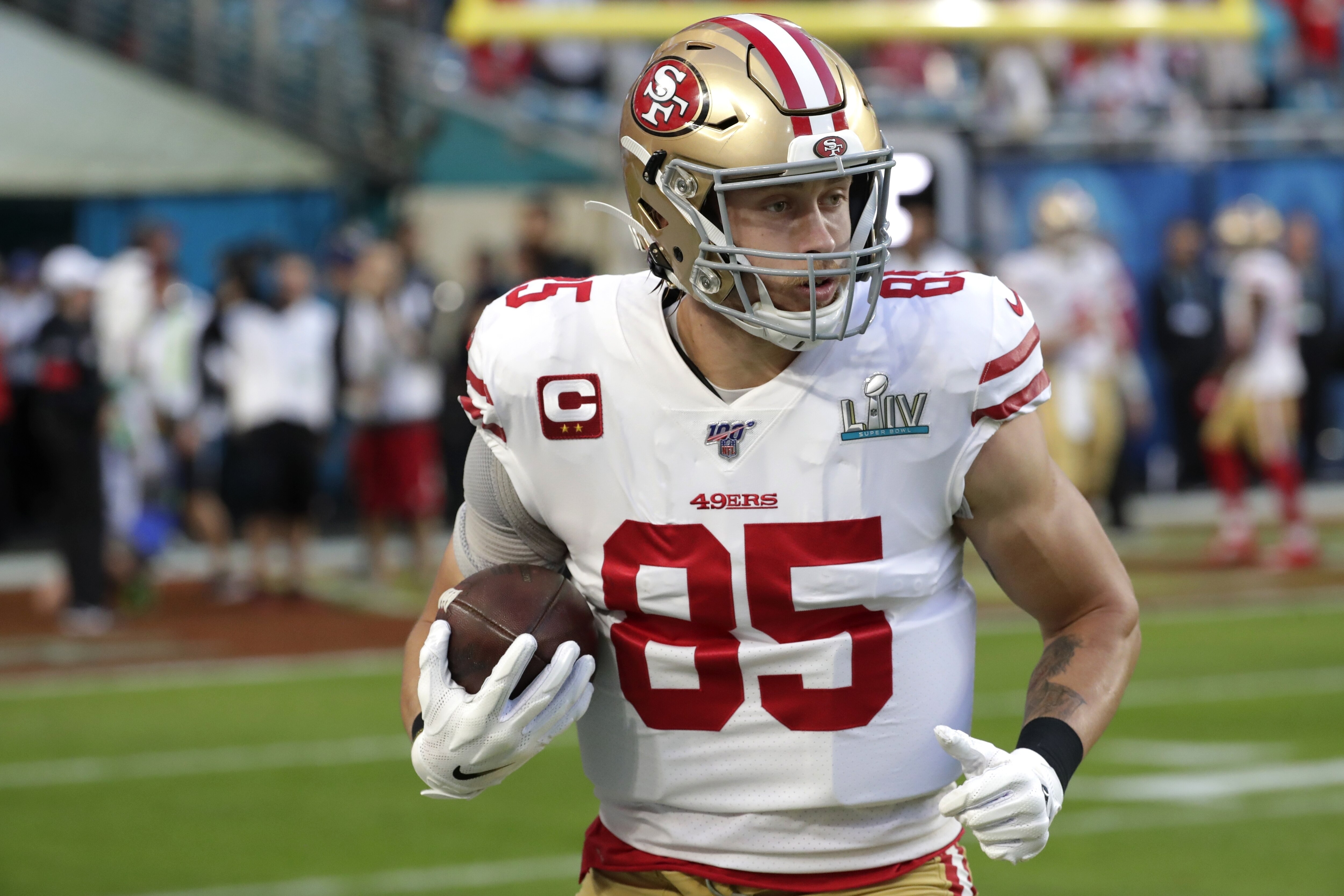 George Kittle Rumors 49ers Te Making Progress On Lucrative Record Contract Bleacher Report Latest News Videos And Highlights