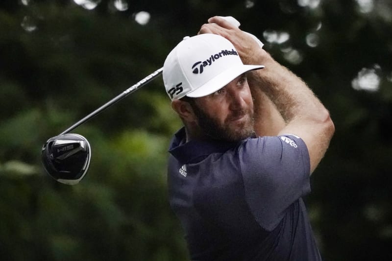 Northern Trust 2020 Dustin Johnson Holds 5 Stroke Lead Entering Final Round Bleacher Report Latest News Videos And Highlights