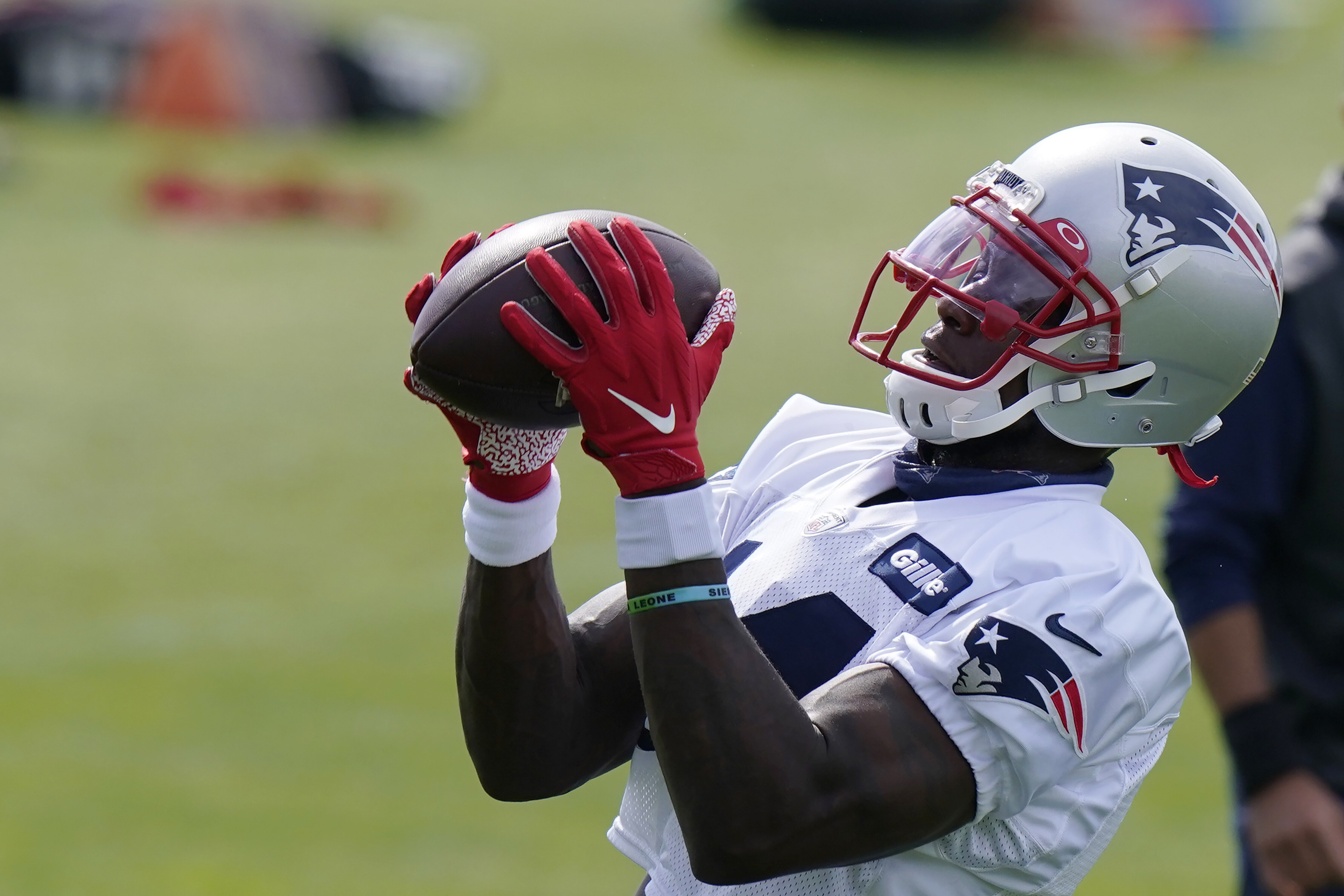Patriots Rumors Mohamed Sanu To Be Released After Ne Fails To Find Trade Bleacher Report Latest News Videos And Highlights