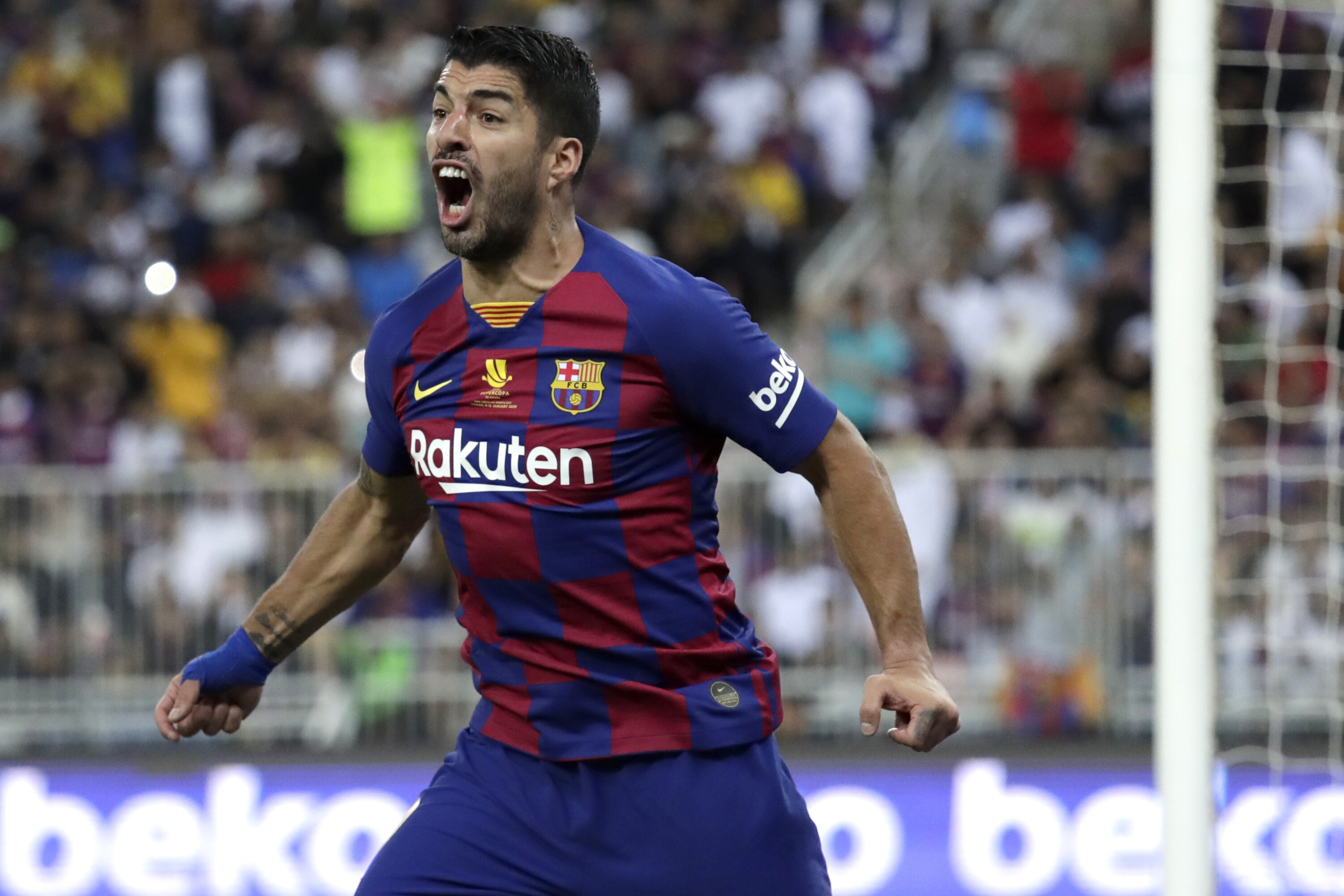 Report Luis Suarez Furious Over Barcelona S Handling Of Atletico Transfer Bleacher Report Latest News Videos And Highlights
