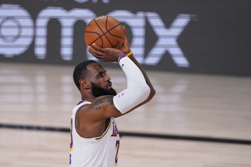 Michael Malone Throws Shade At Lakers Frank Vogel Refs After Game 4 Loss Bleacher Report Latest News Videos And Highlights