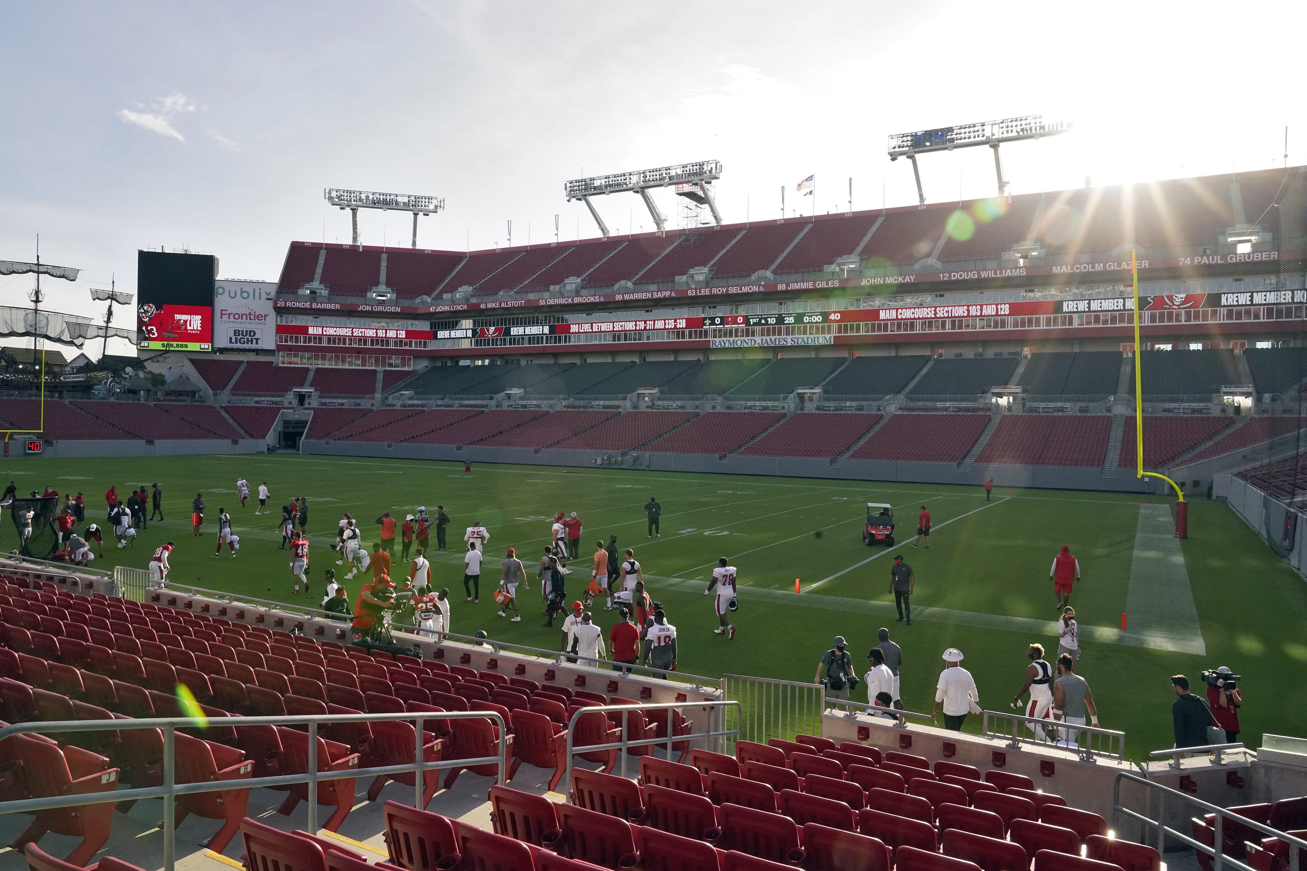 Buccaneers Games At Raymond James Stadium Could Allow Fans At 25 Capacity Bleacher Report Latest News Videos And Highlights