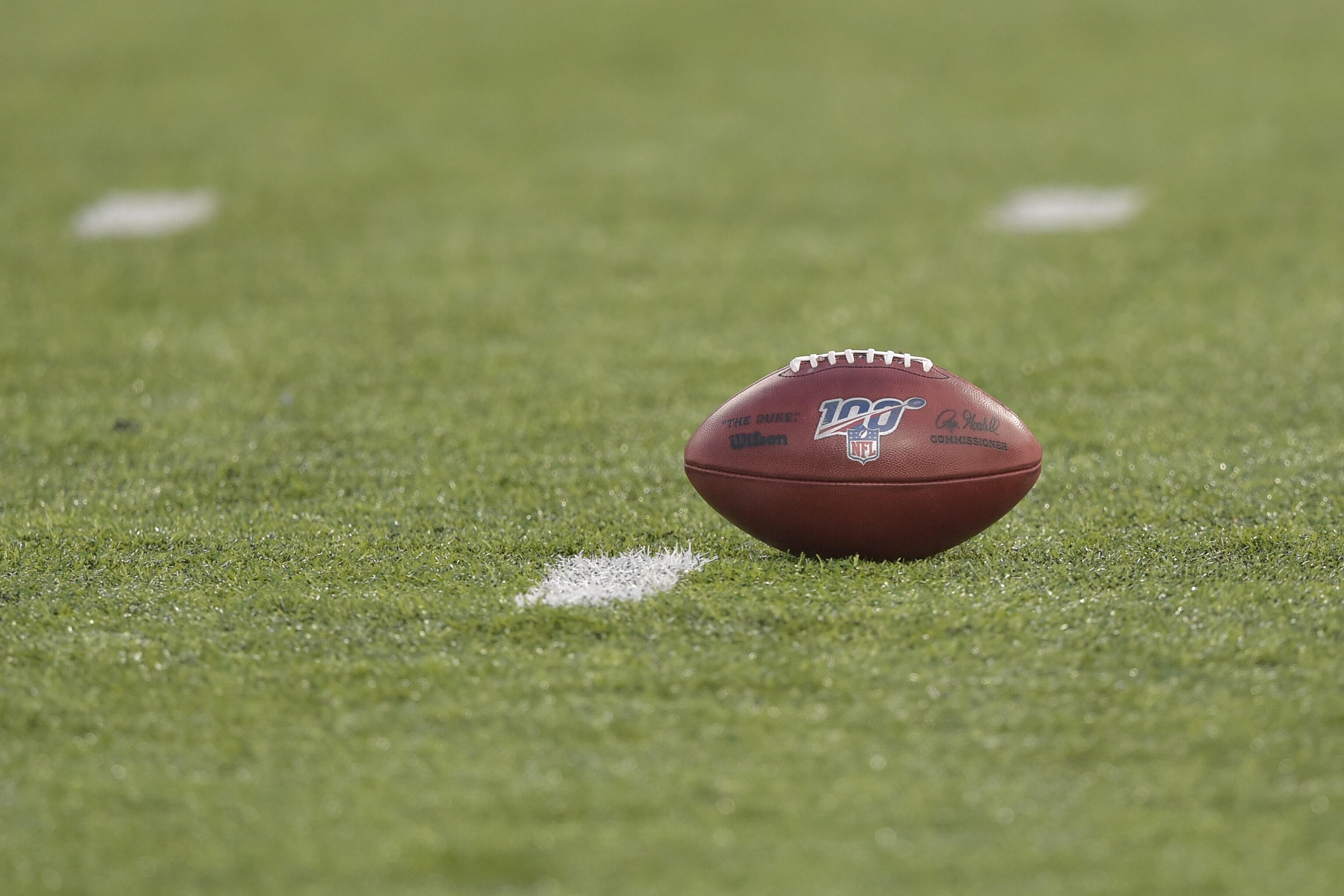 Nfl Sets New Schedule For Patriots Broncos Chiefs Bills Dolphins Chargers Bleacher Report Latest News Videos And Highlights