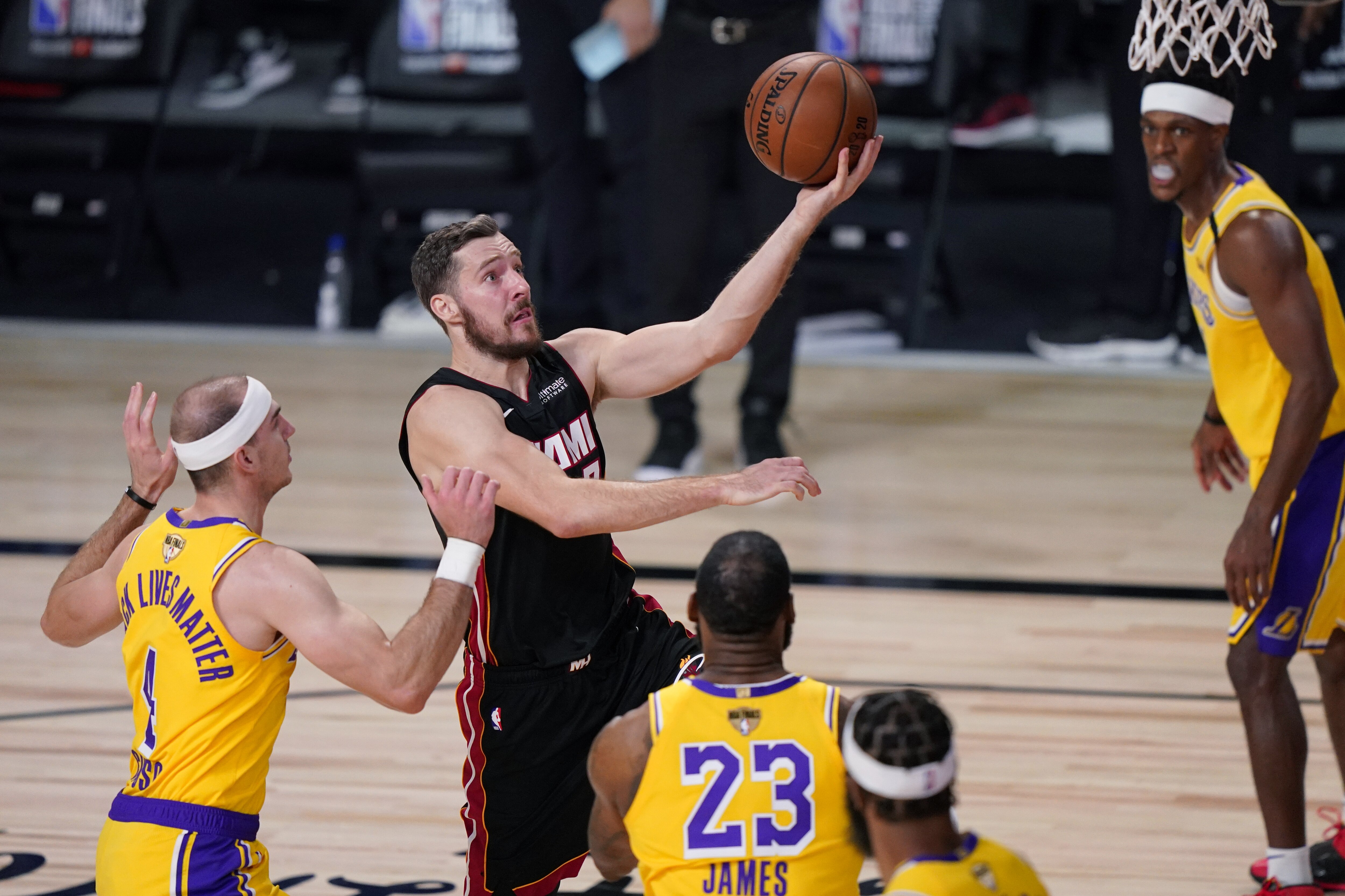 Goran Dragic Active For Heat Vs Lakers Game 6 After Foot Injury Bleacher Report Latest News Videos And Highlights