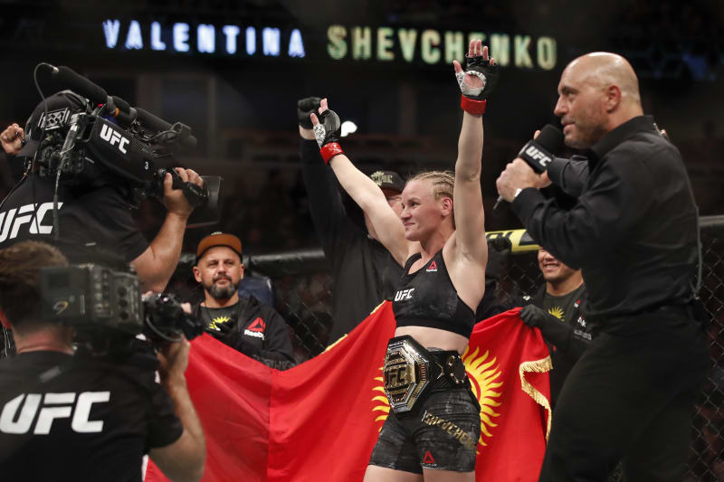 Valentina Shevchenko wins UFC 255